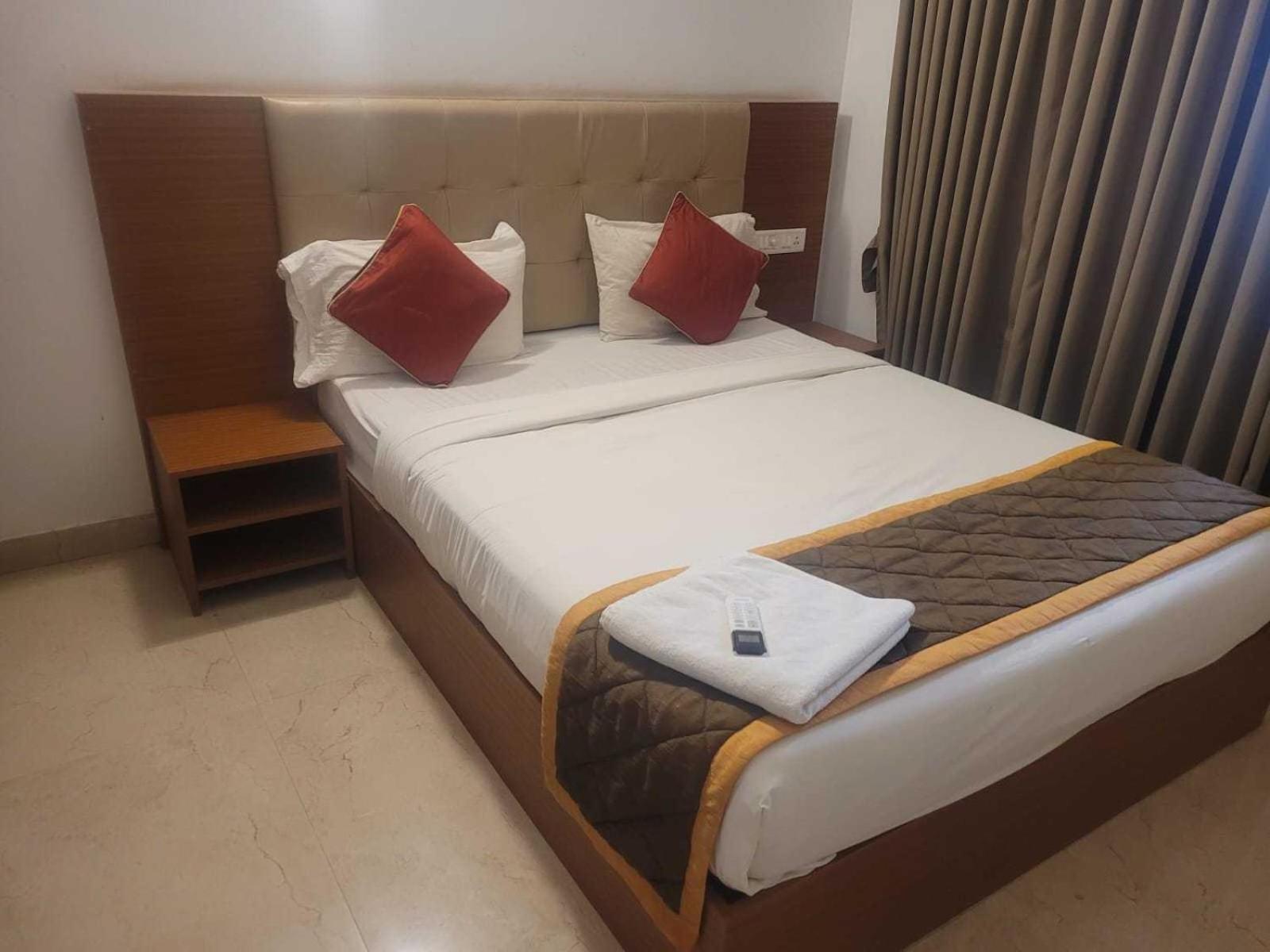 Hotel O Veritas Grand 3*