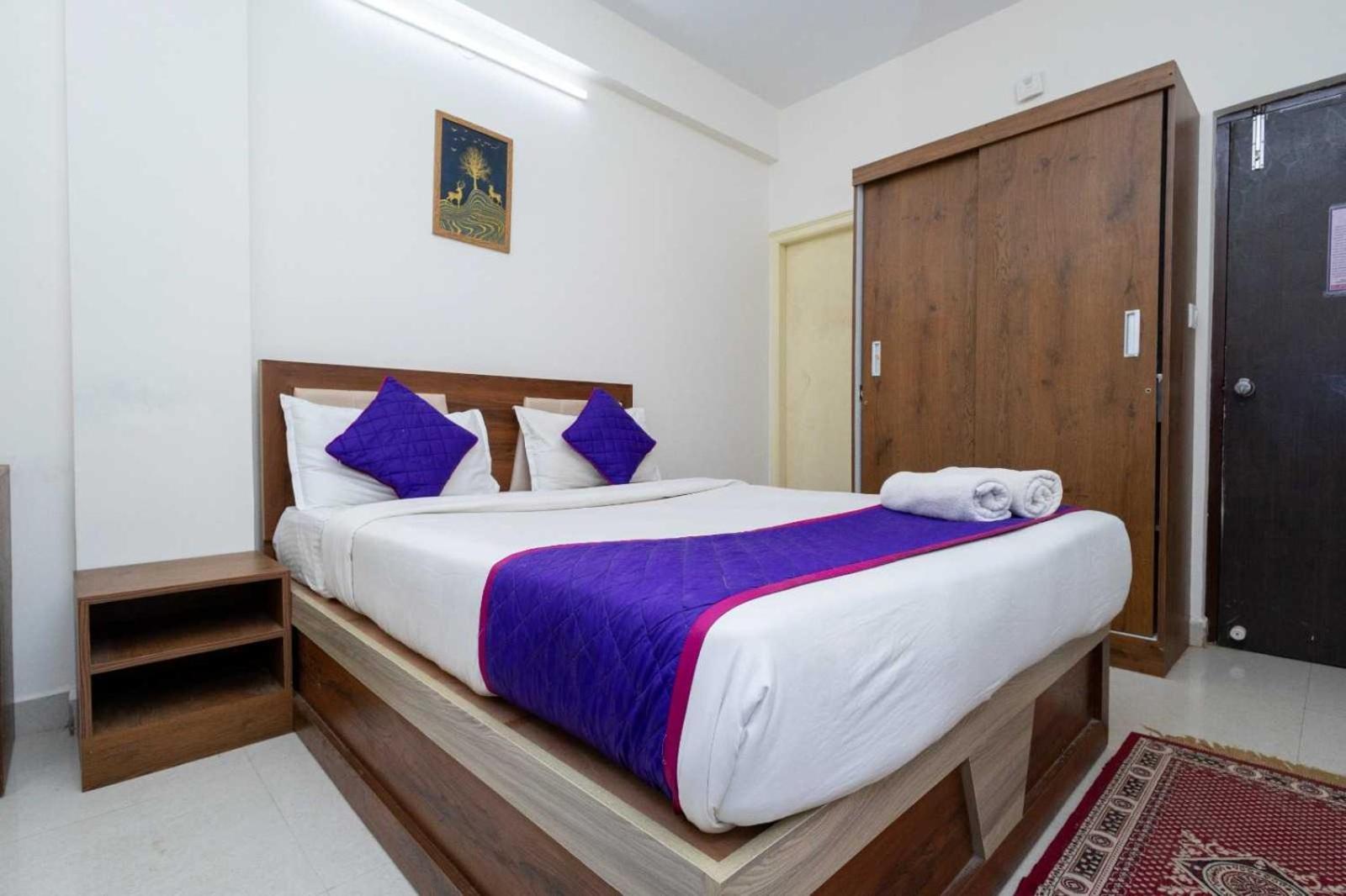 O Veritas Grand Hotel 3*