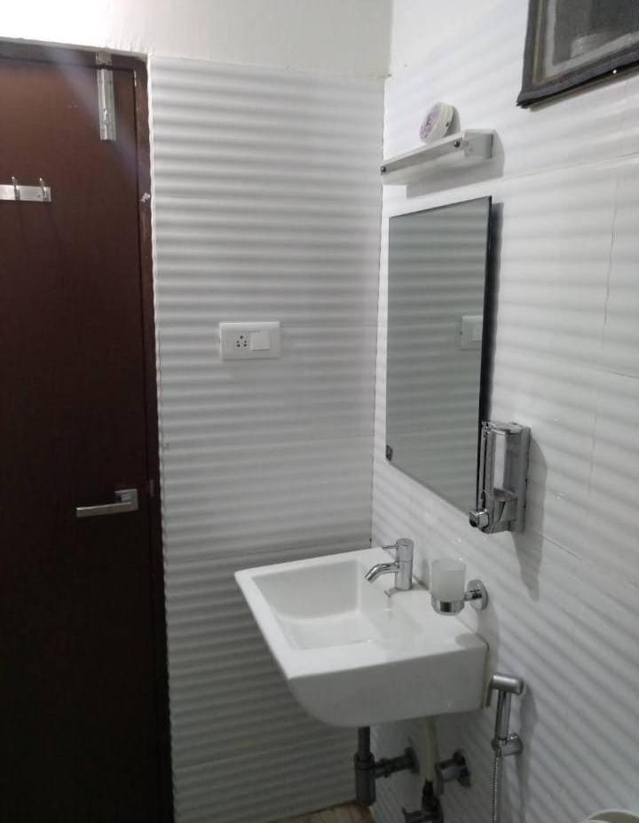 Hotel Amazing 3*