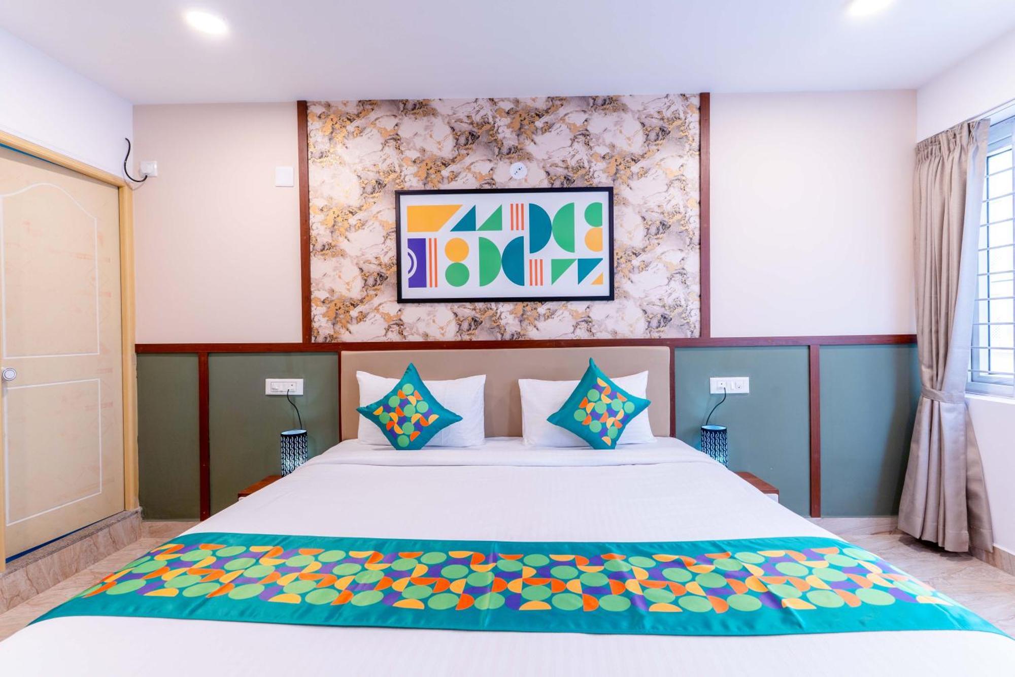 Treebo Emirates Indiranagar Bangalore