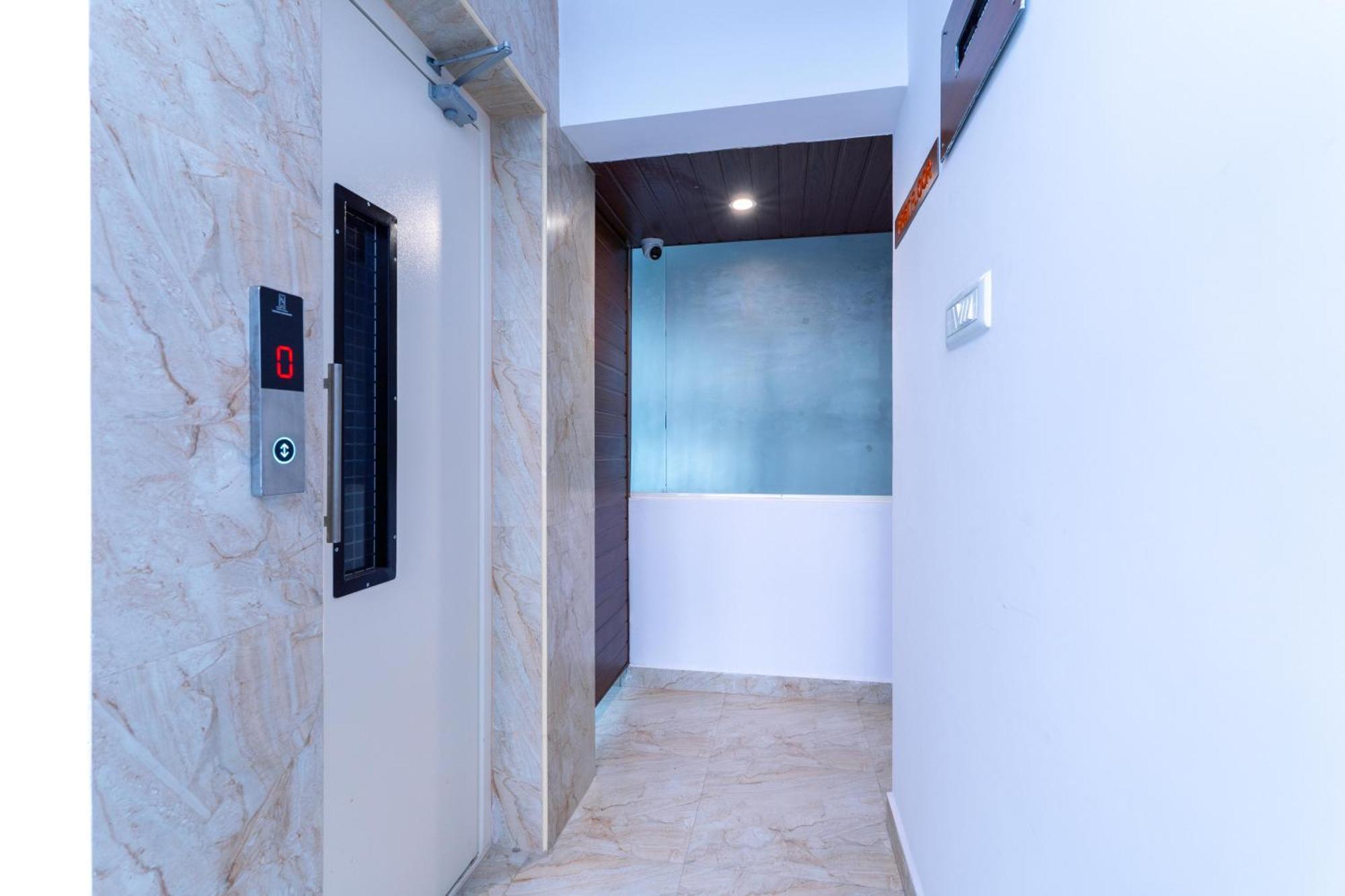 Treebo Emirates Indiranagar Hotel