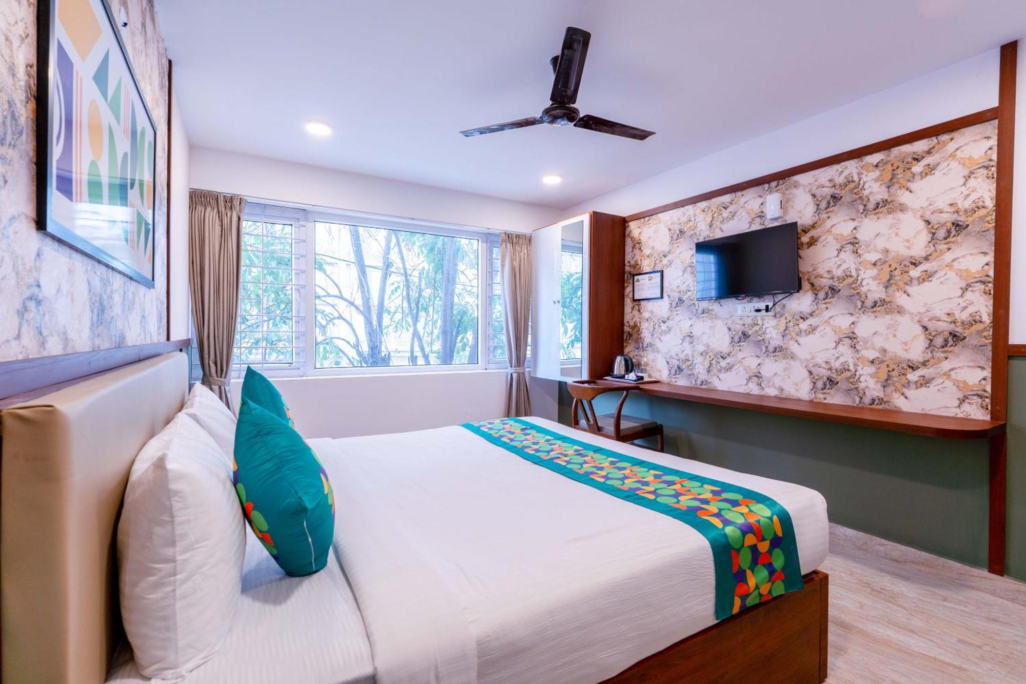 Hotel Treebo Emirates Indiranagar 3*