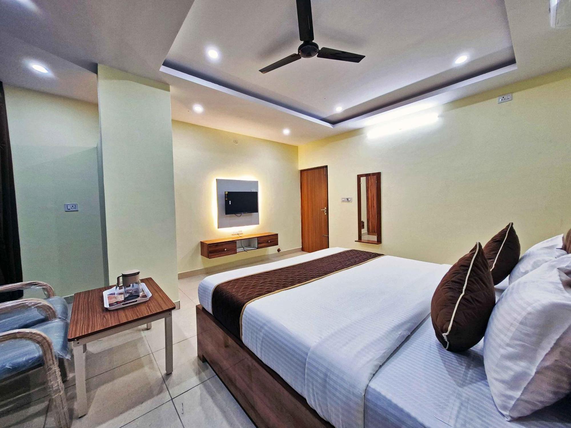 Hotel Shree Sai 2*