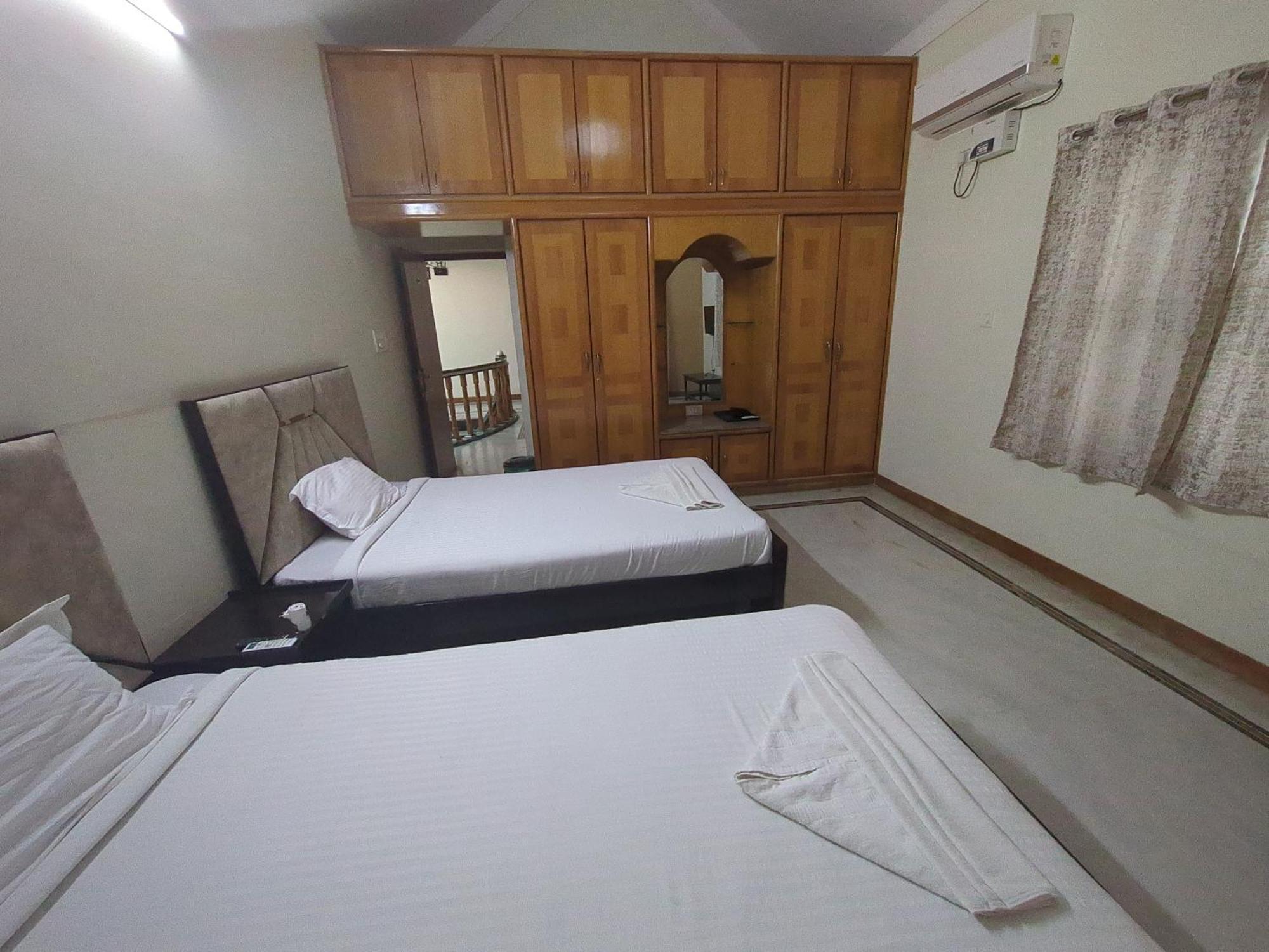 Mathrushri Nilaya Guest house