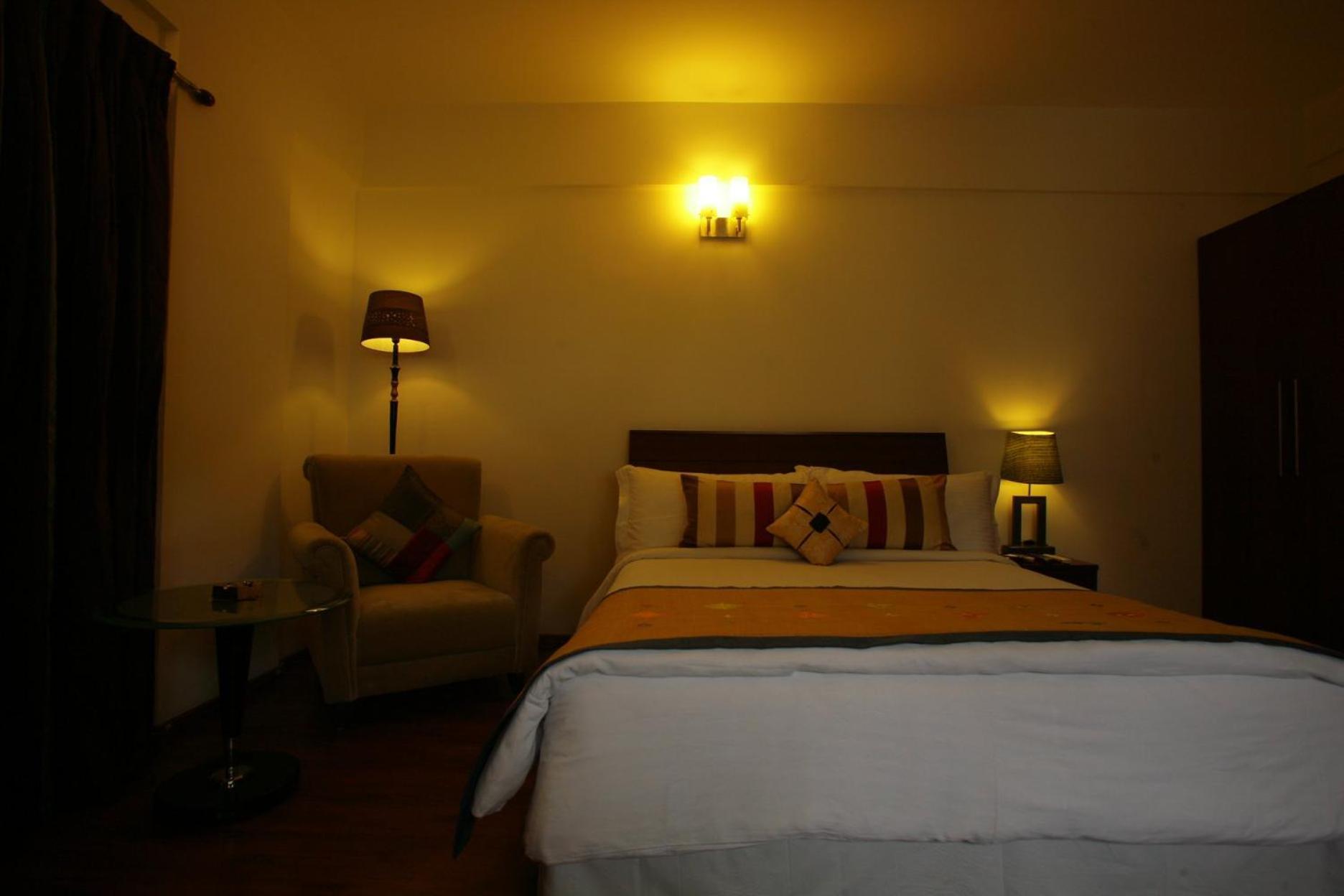 Hotel Justa Off Mg Road