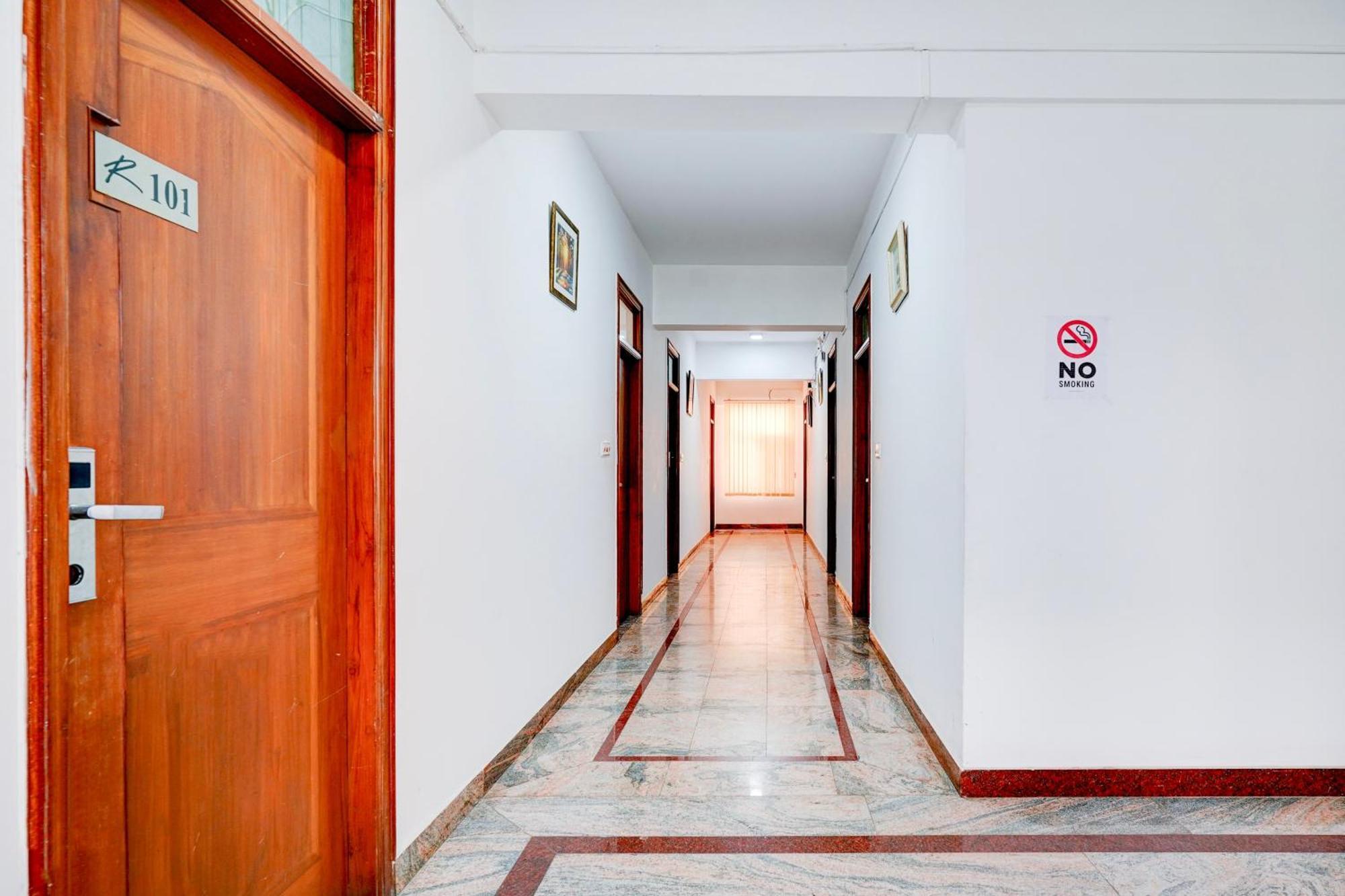 Super O Indiranagar Hotel Bangalore