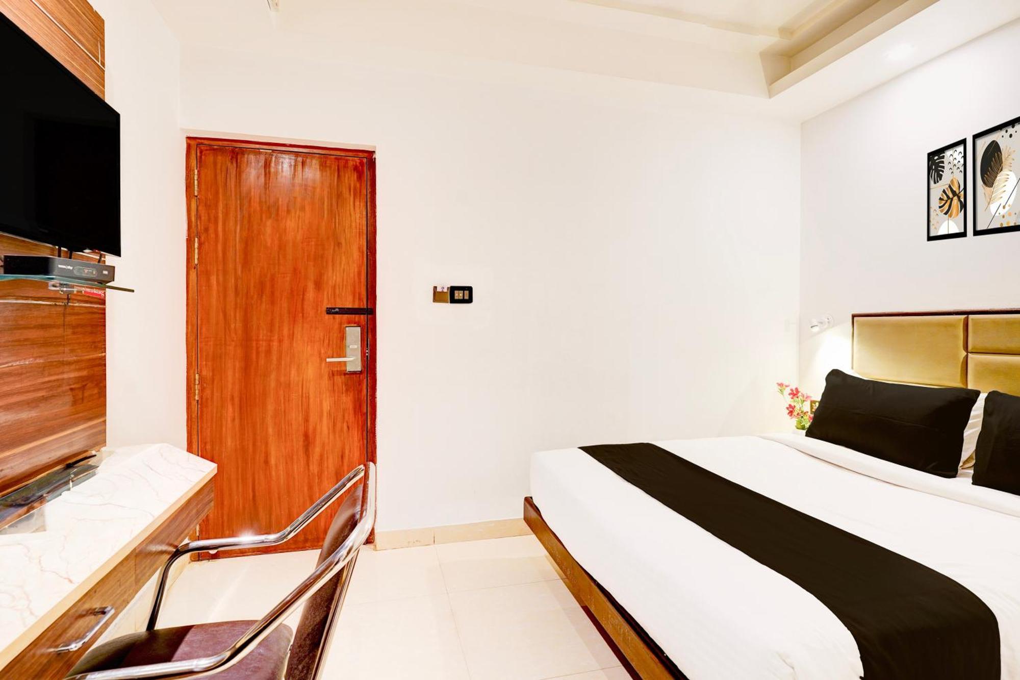 Super O Indiranagar Hotel
