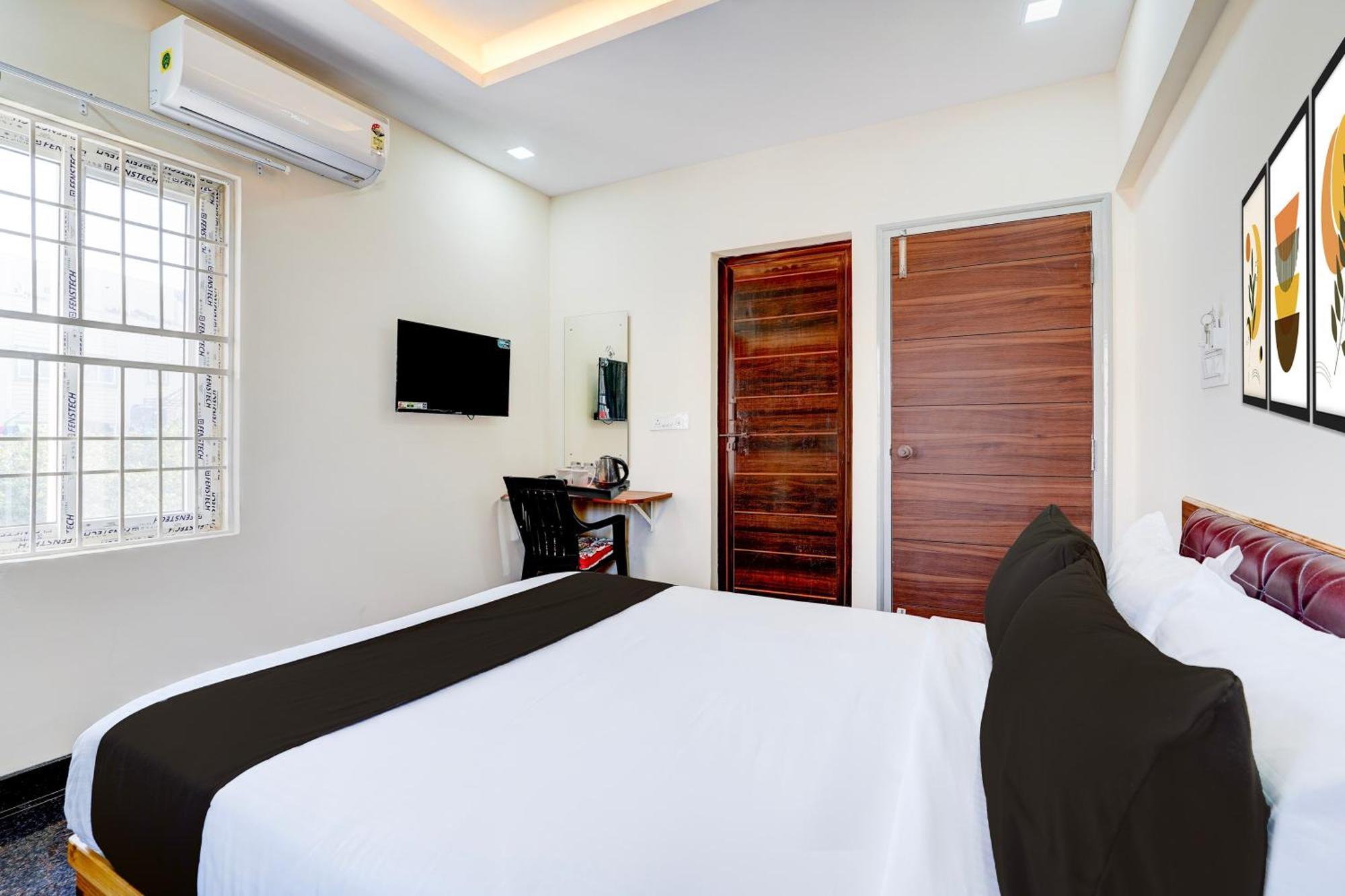 Hotel Super Collection O K R Puram Near Siddhivinayaka Temple