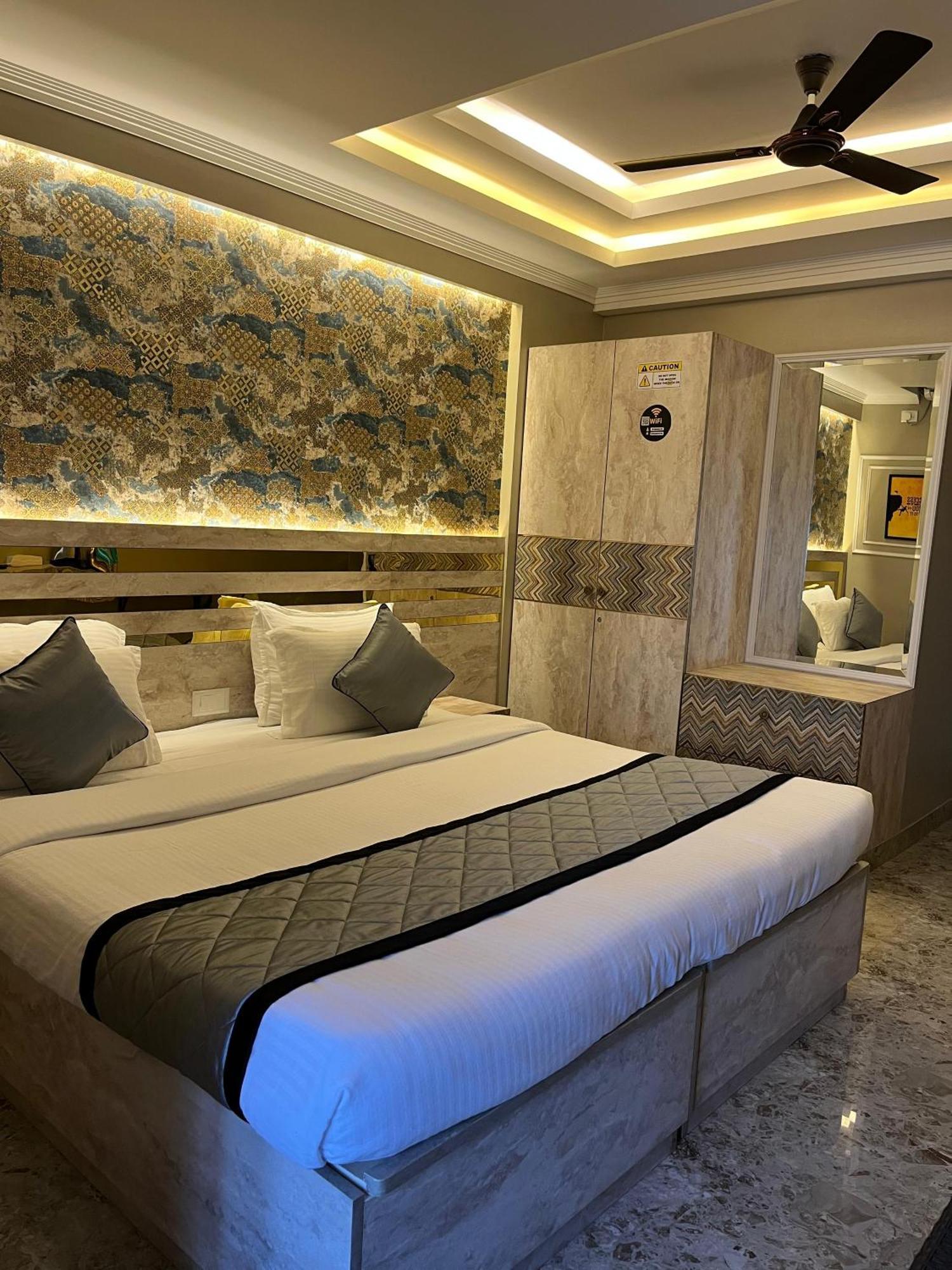 Lg Signature Hotel
