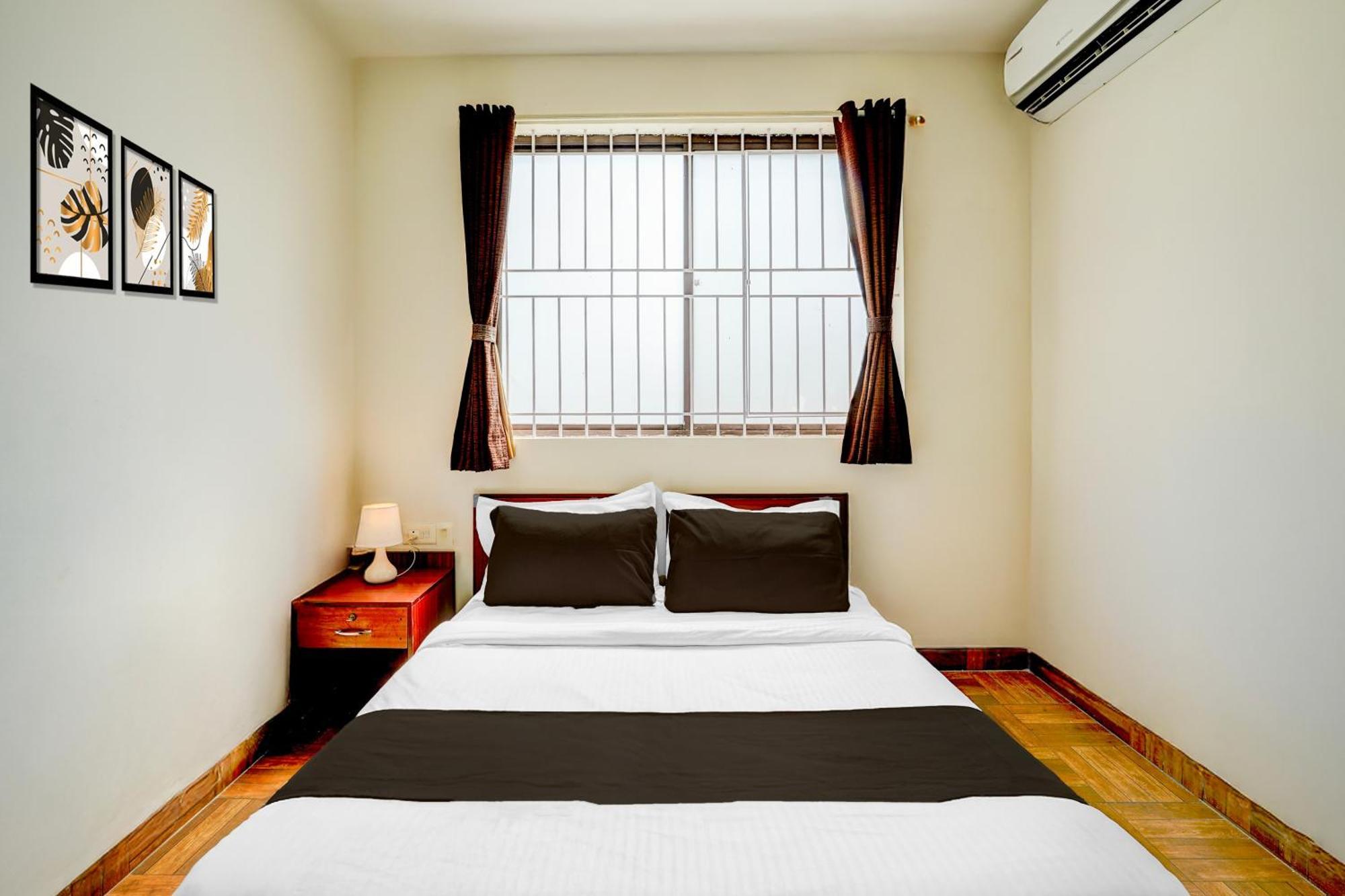 O Applepie Residency 3*
