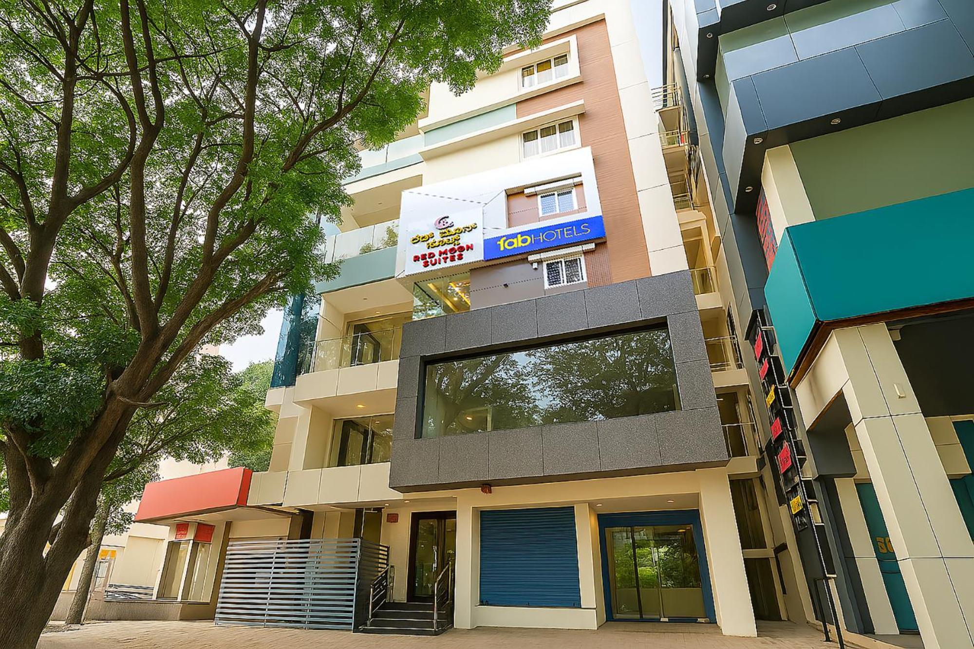 Fabhotel Redmoon - Nr Brookfield