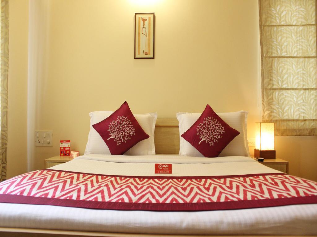 Falcon Residency Road 3* Bangalore