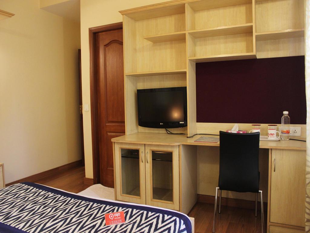 Falcon Residency Road