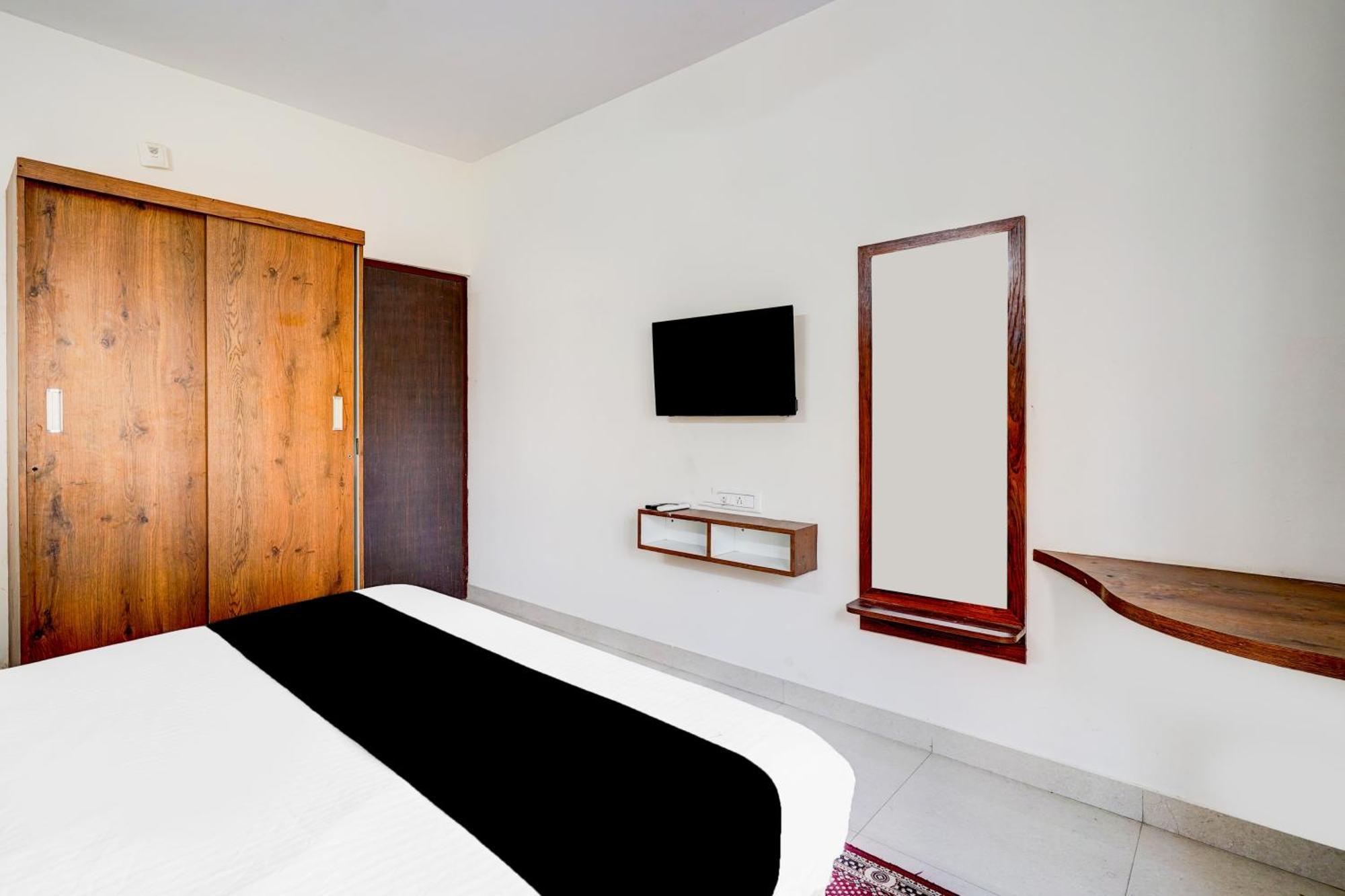 Hotel O Veritas Grand 3*