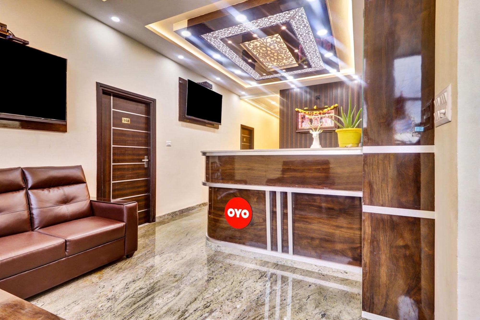 Collection O Ashraya Paradise Hotel