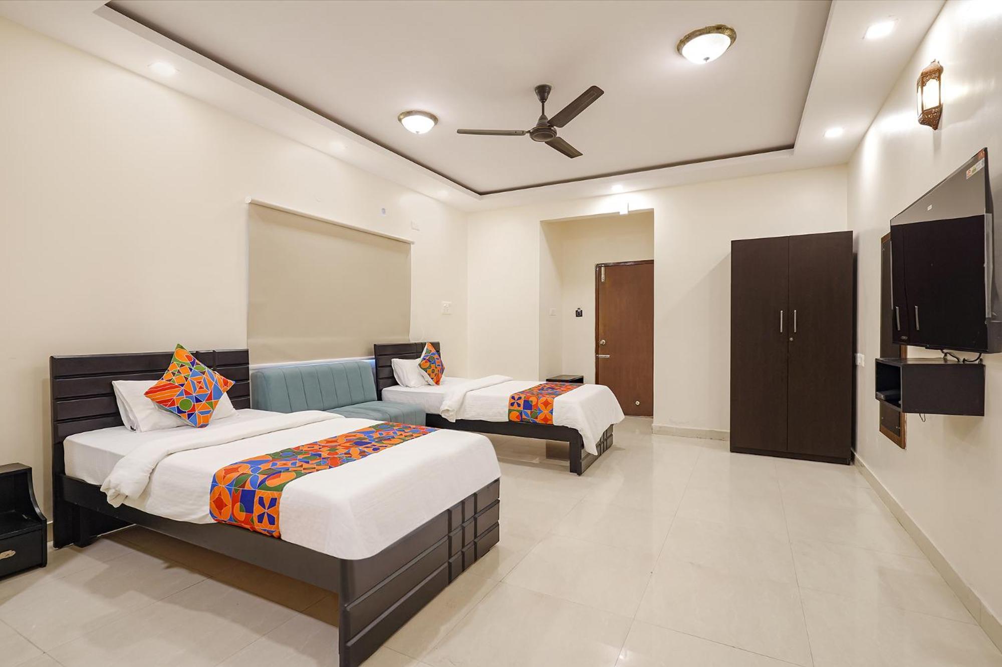 Fabhotel Maark 2*