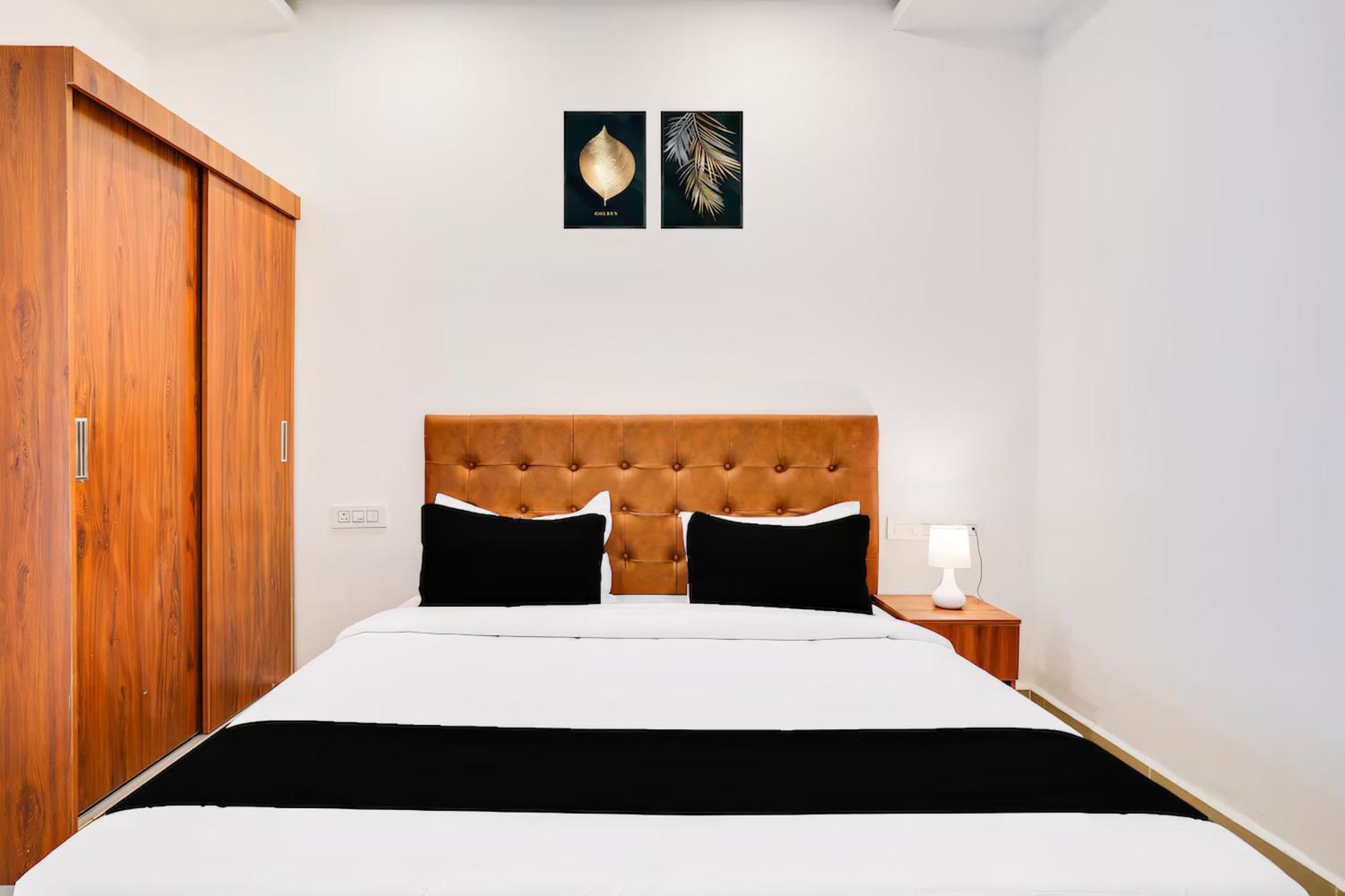 Hotel Rg Silkboard 4*