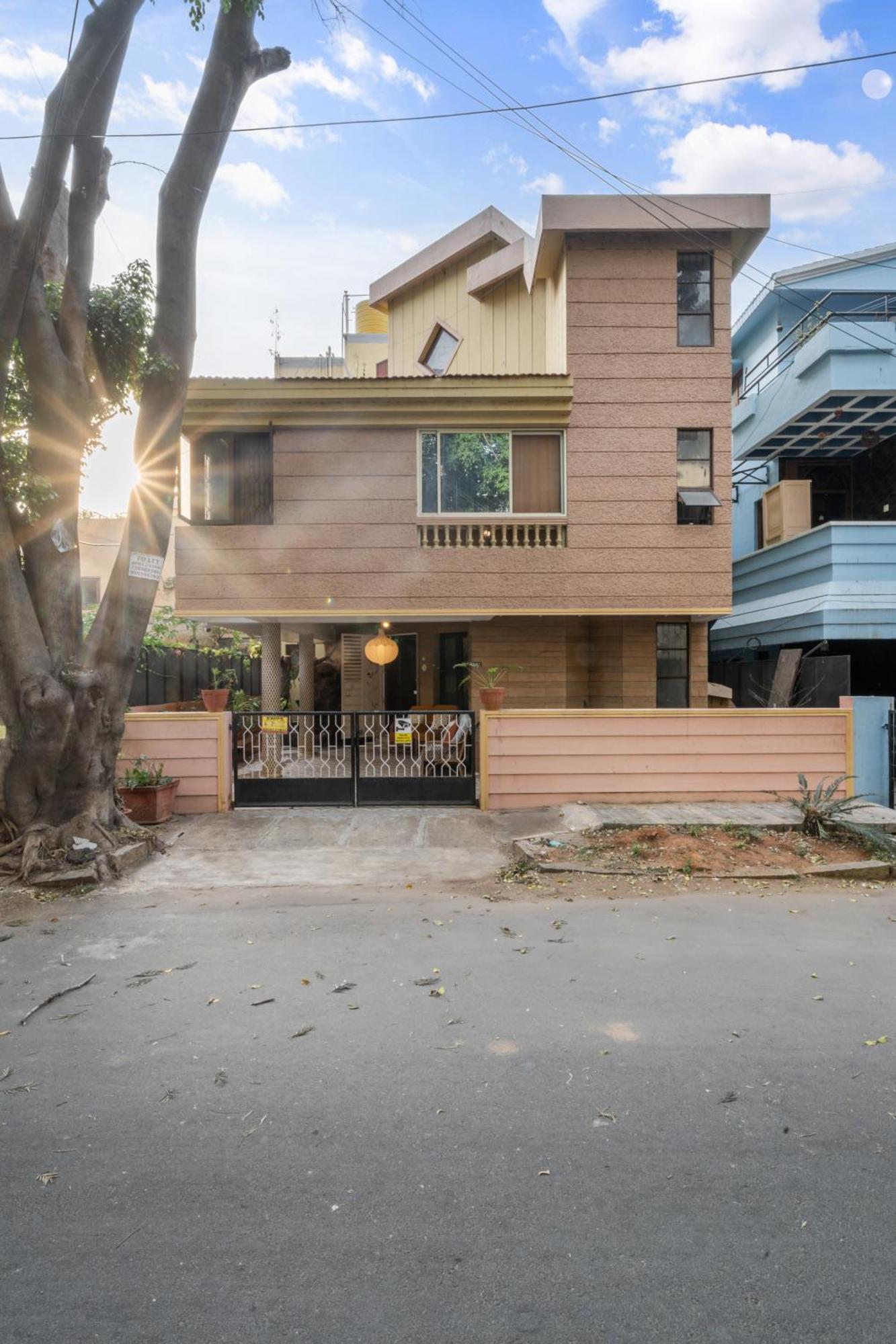 Guest house Gaia Homes *