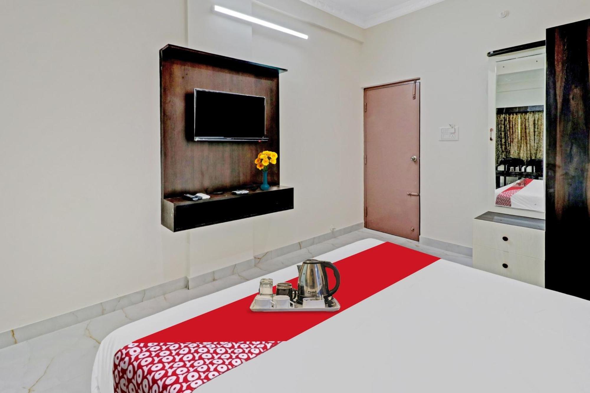 Hotel O Nra Residency