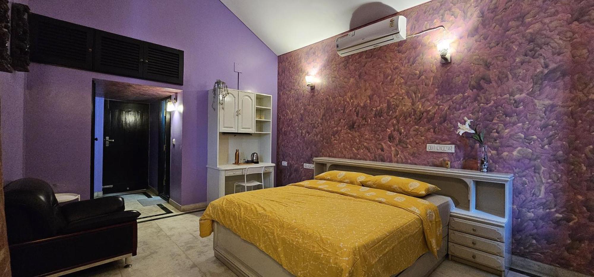 Luxurious Retro-modern House For Rent Villa *