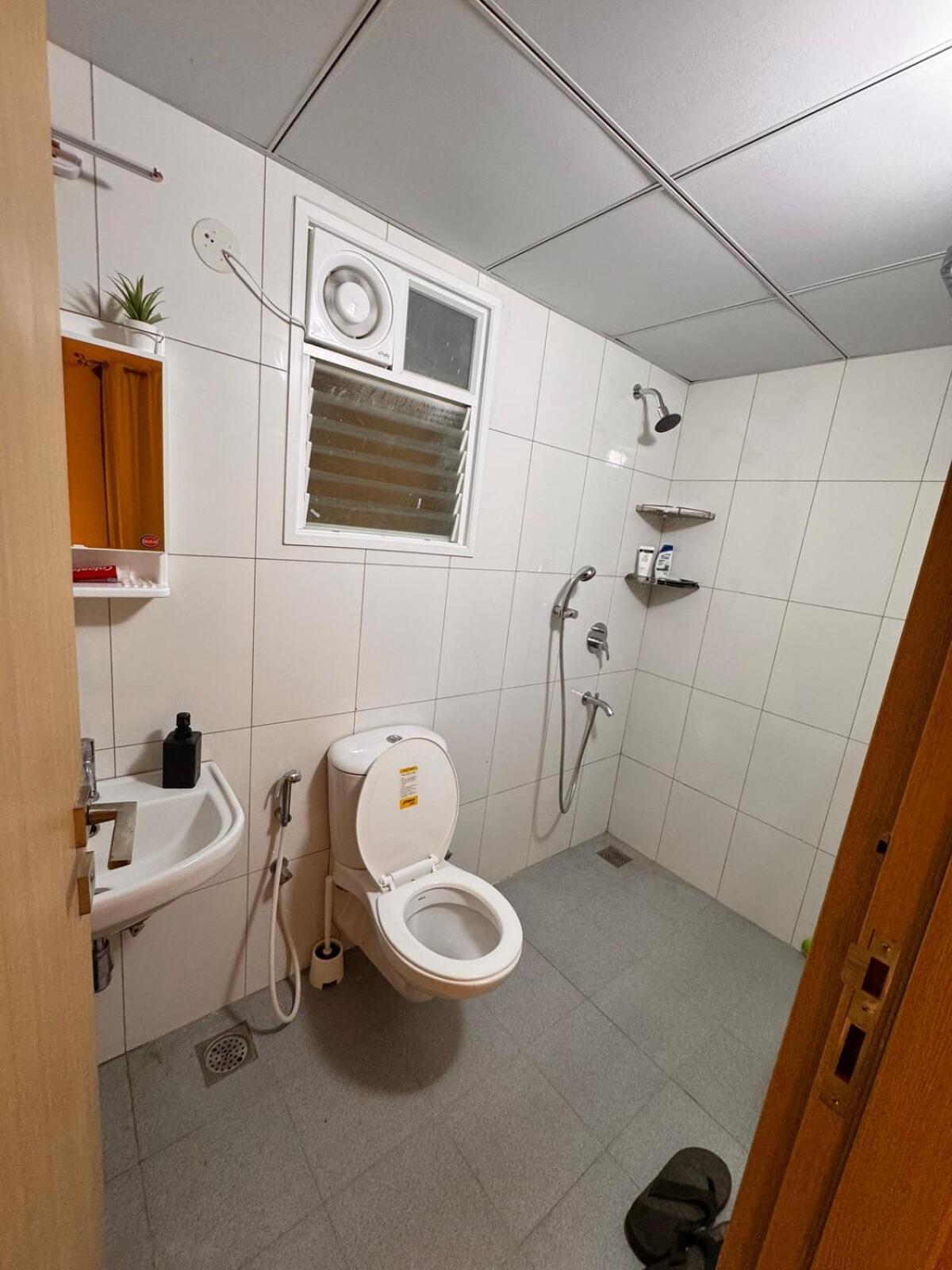 Apartment Premium Retreat, 2bhk Cosy Flat Near Blr Airport Bangalore