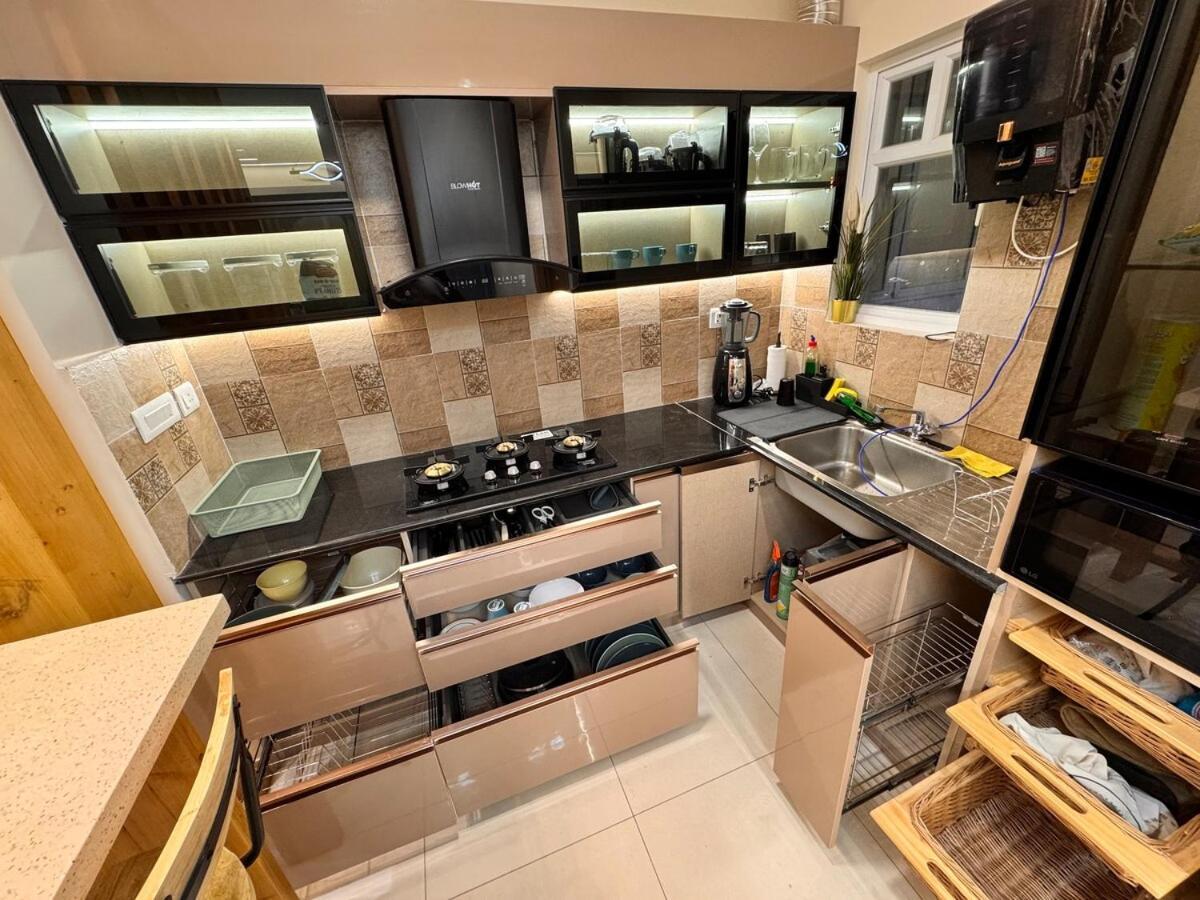 Premium Retreat, 2bhk Cosy Flat Near Blr Airport * Bangalore