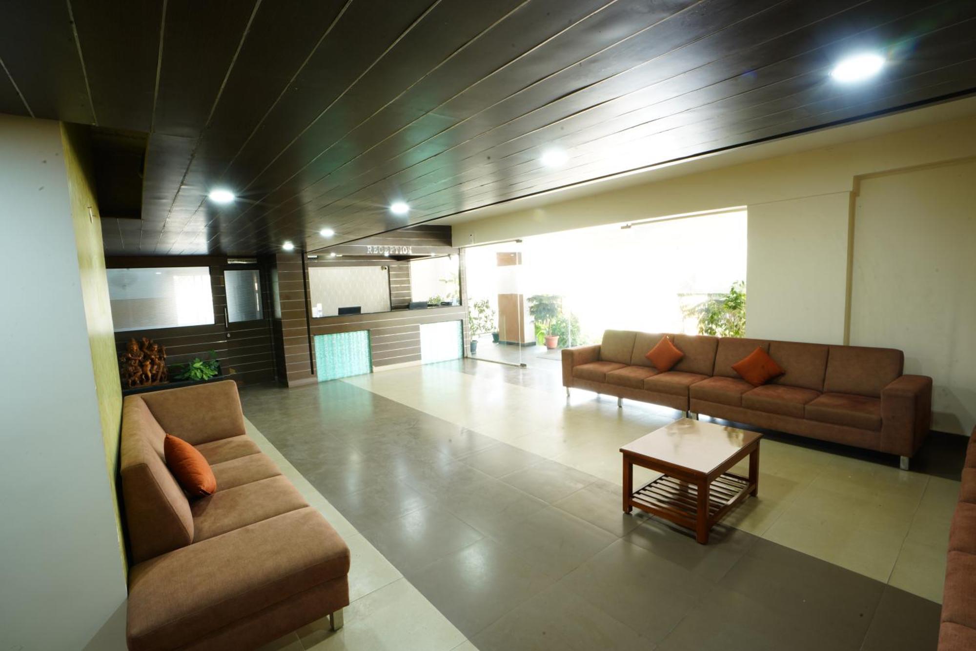 Grand Bee By Bestinn Leisure, Yeshwanthpur Junction 4* Bangalore