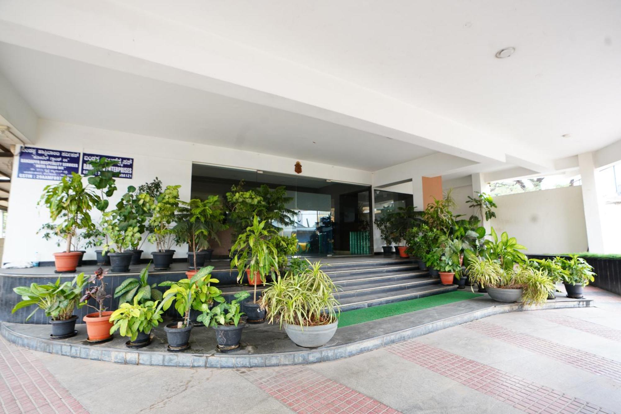 Grand Bee By Bestinn Leisure, Yeshwanthpur Junction Hotel Bangalore