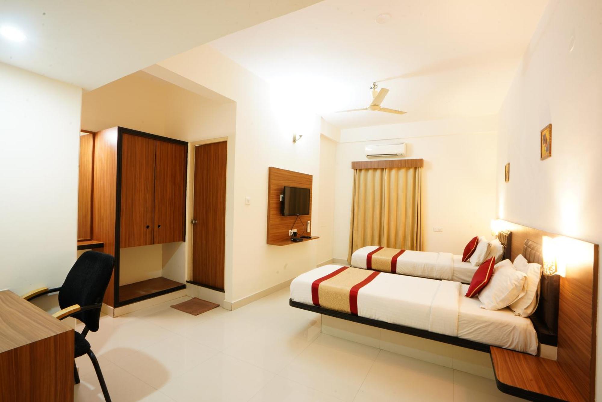 Grand Bee By Bestinn Leisure, Yeshwanthpur Junction 4* Bangalore