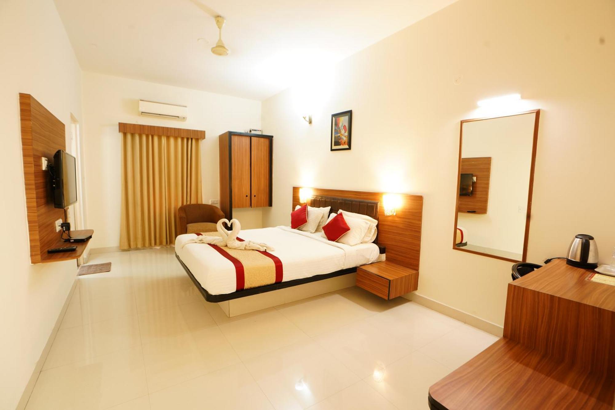 Grand Bee By Bestinn Leisure, Yeshwanthpur Junction