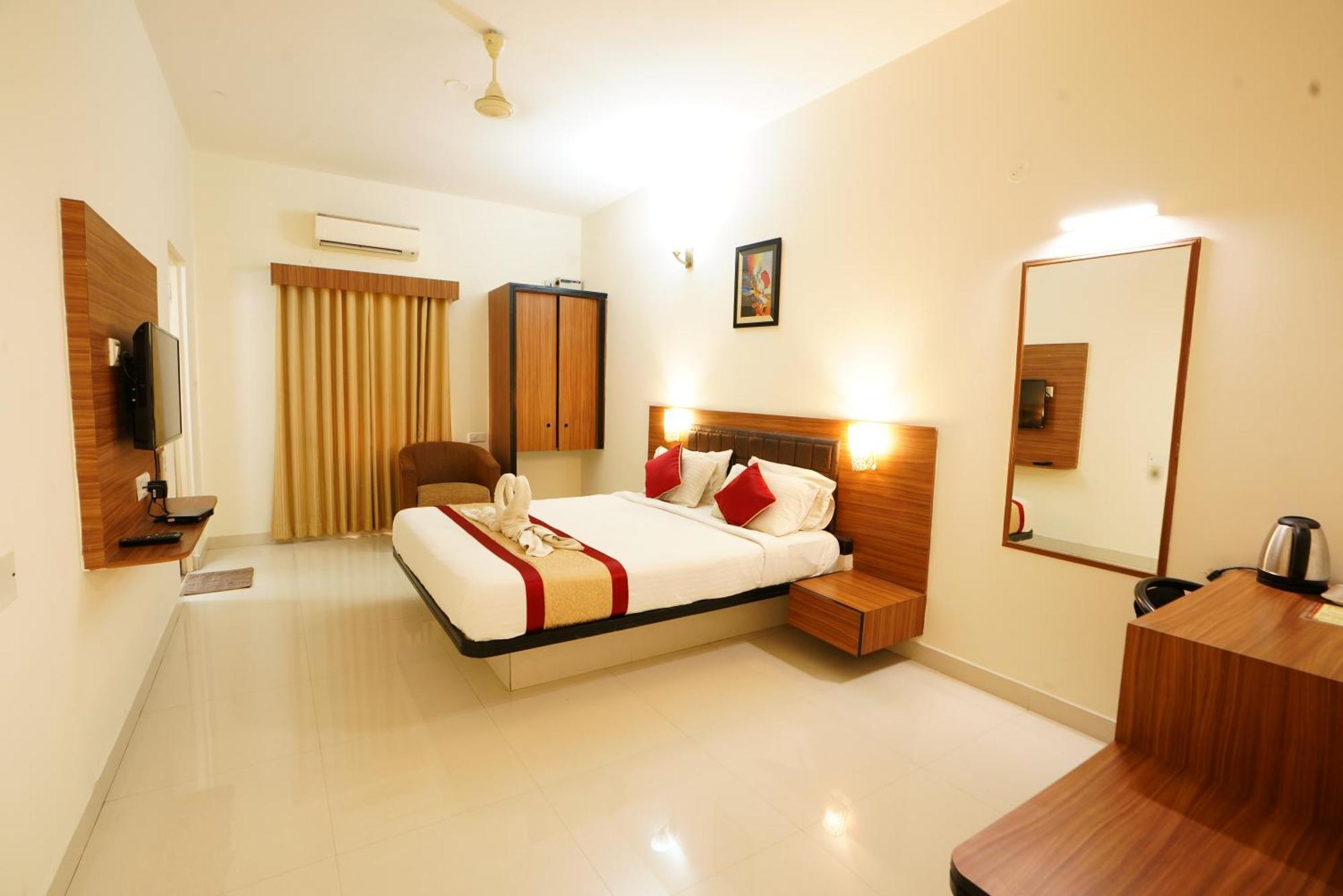 Grand Bee By Bestinn Leisure, Yeshwanthpur Junction 4*