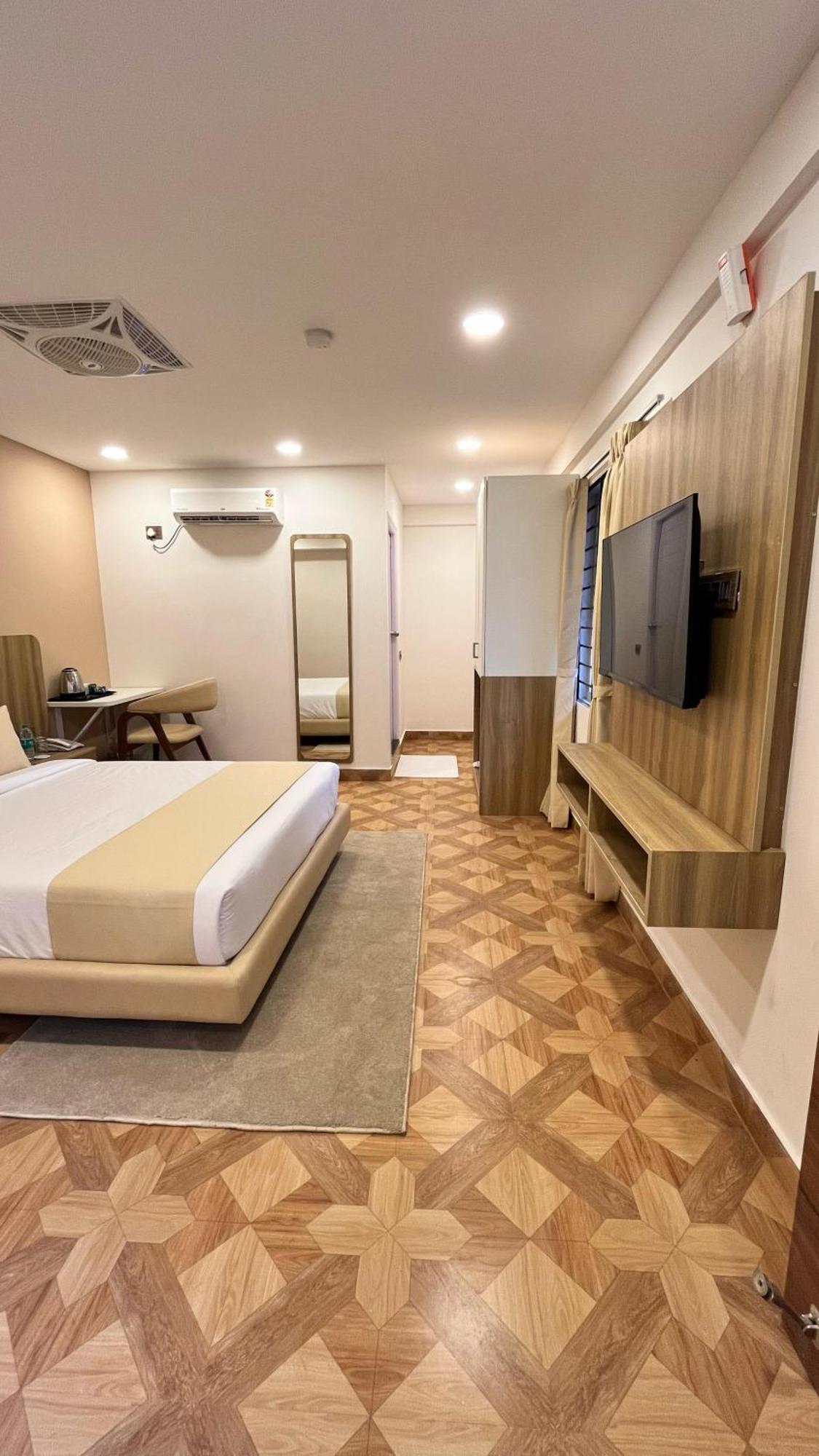Hotel Hz Stories