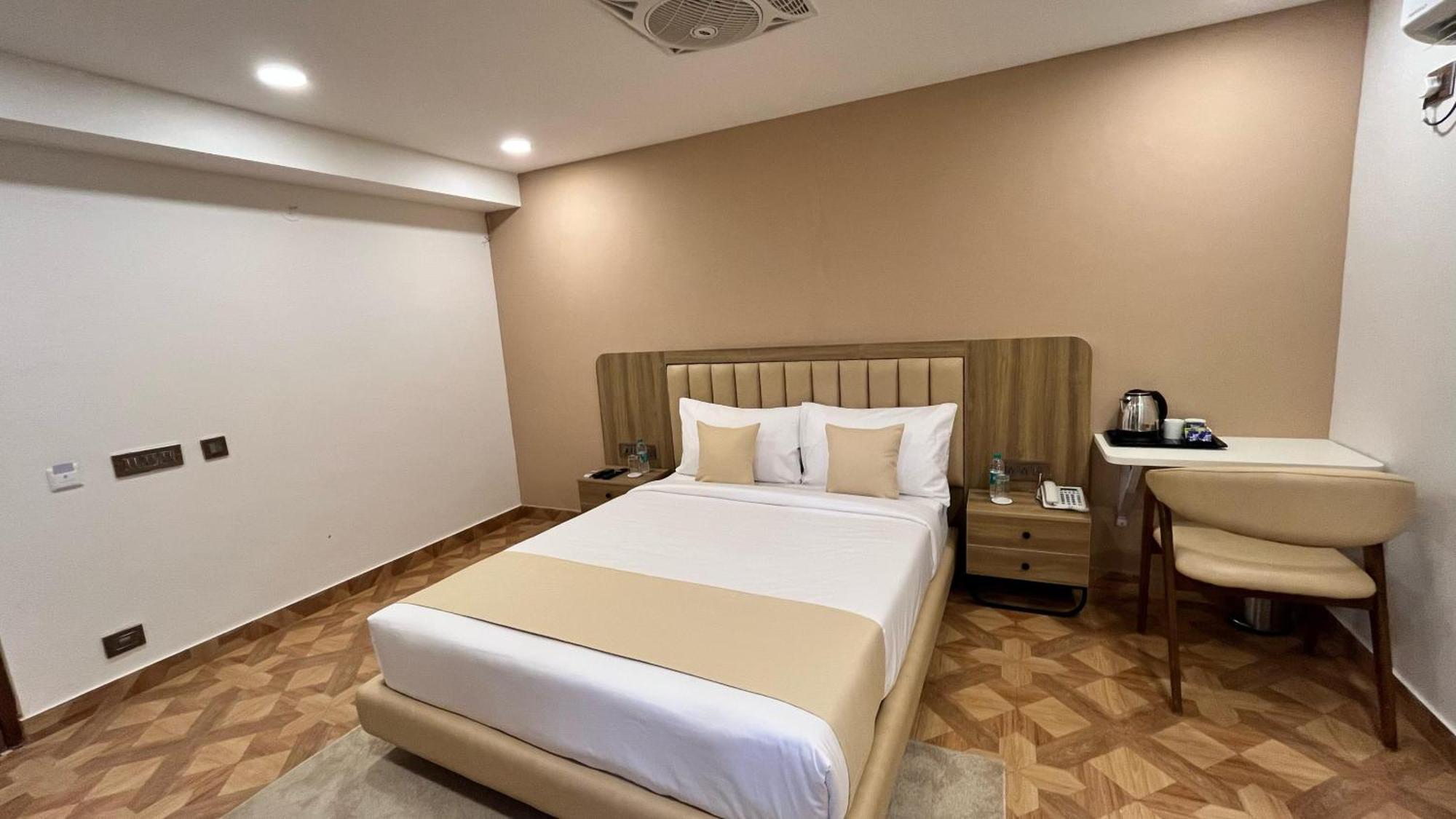 Hz Stories Hotel 3*