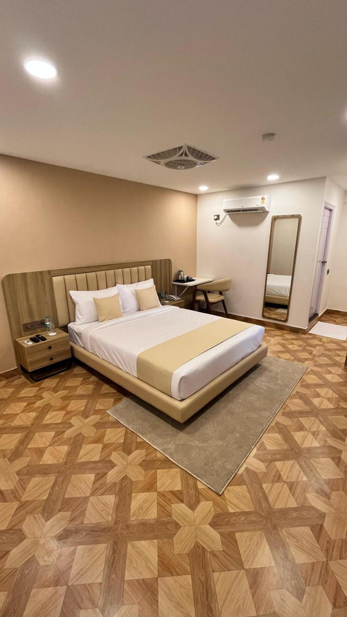 Hz Stories Hotel 3*