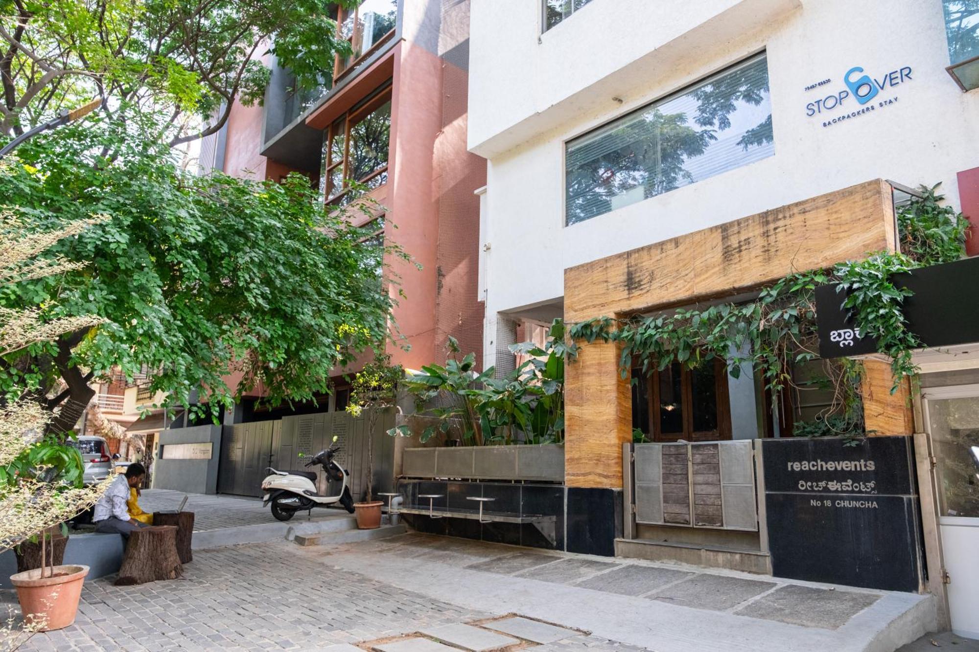 Hostel Stopover Backpackers Bangalore