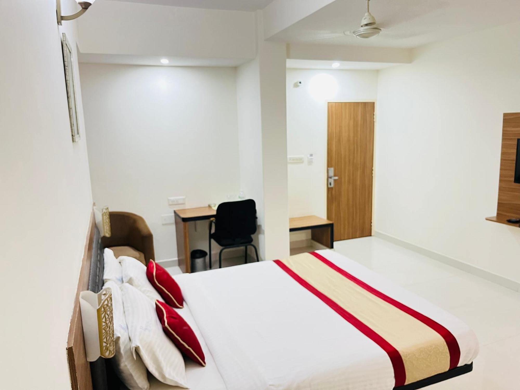 Grand Bee By Bestinn Leisure Hotel 4*
