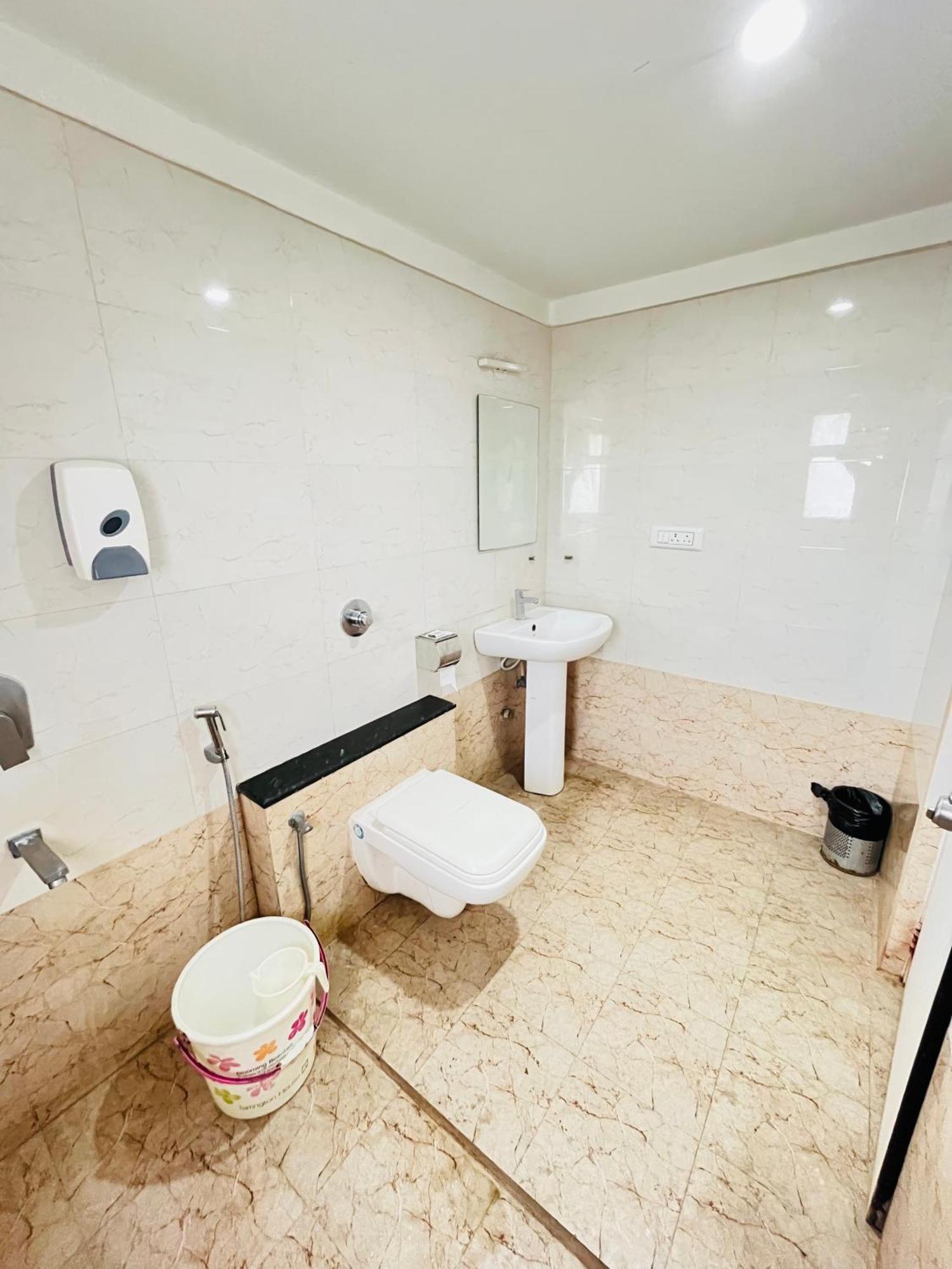 Grand Bee By Bestinn Leisure Hotel 4*