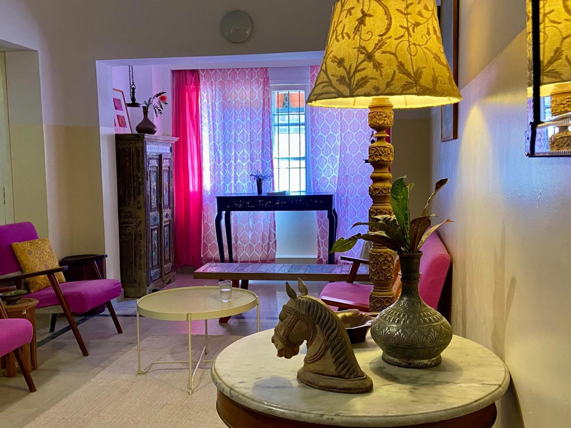 Apartment Flat With Garden *