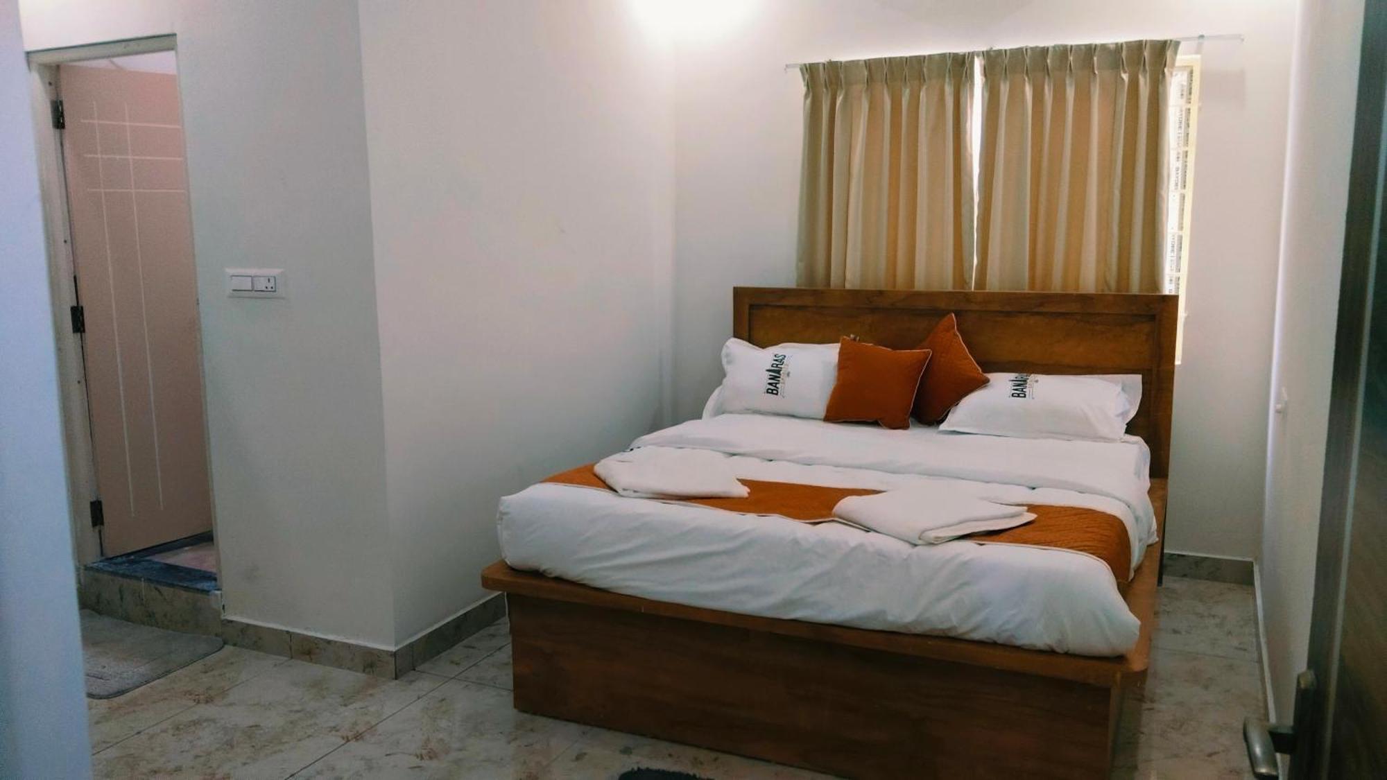 Banaras Spirits 3*