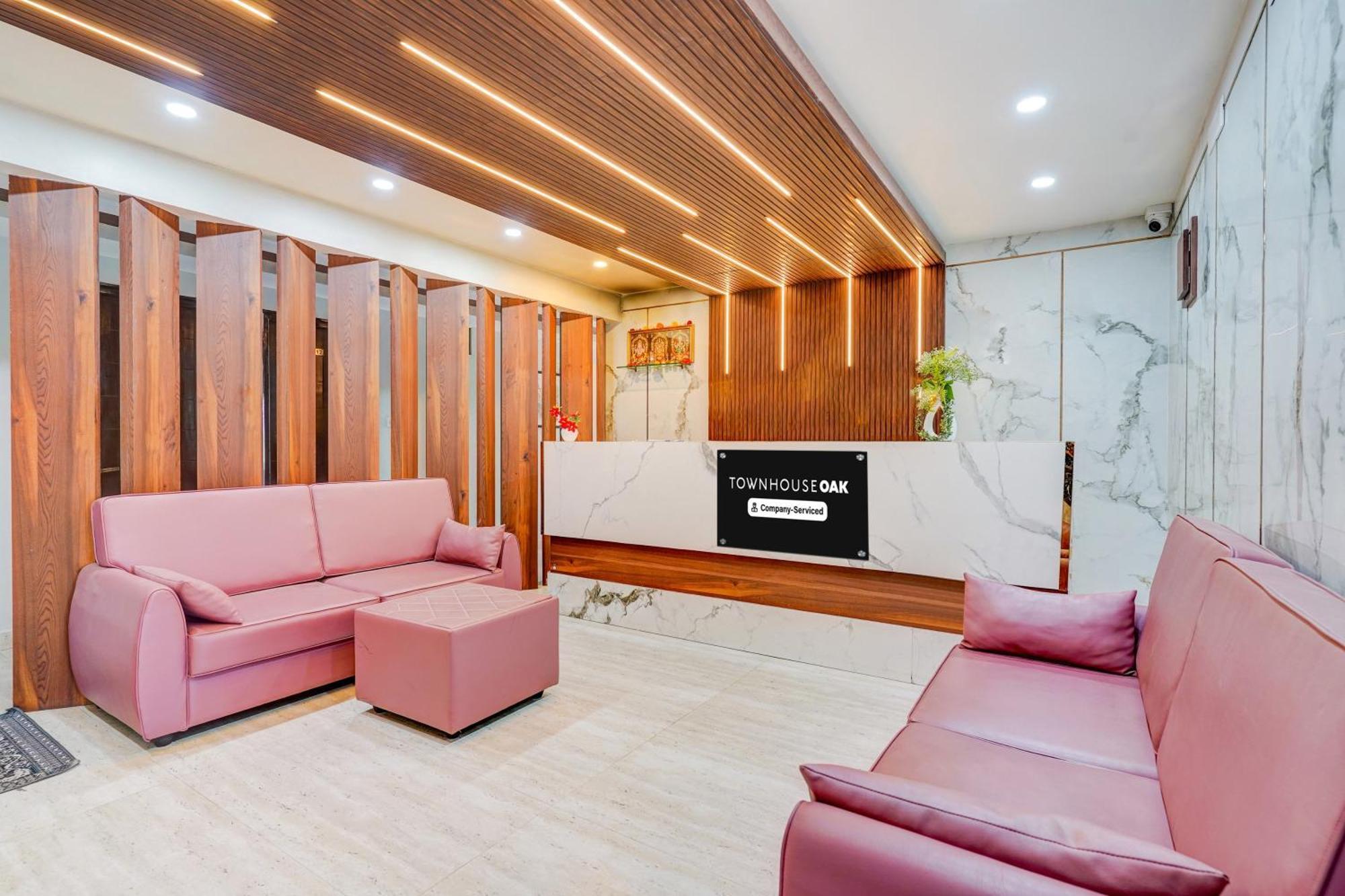 Super Townhouse Oak Dlf Newtown Formerly South Square 3* Bangalore