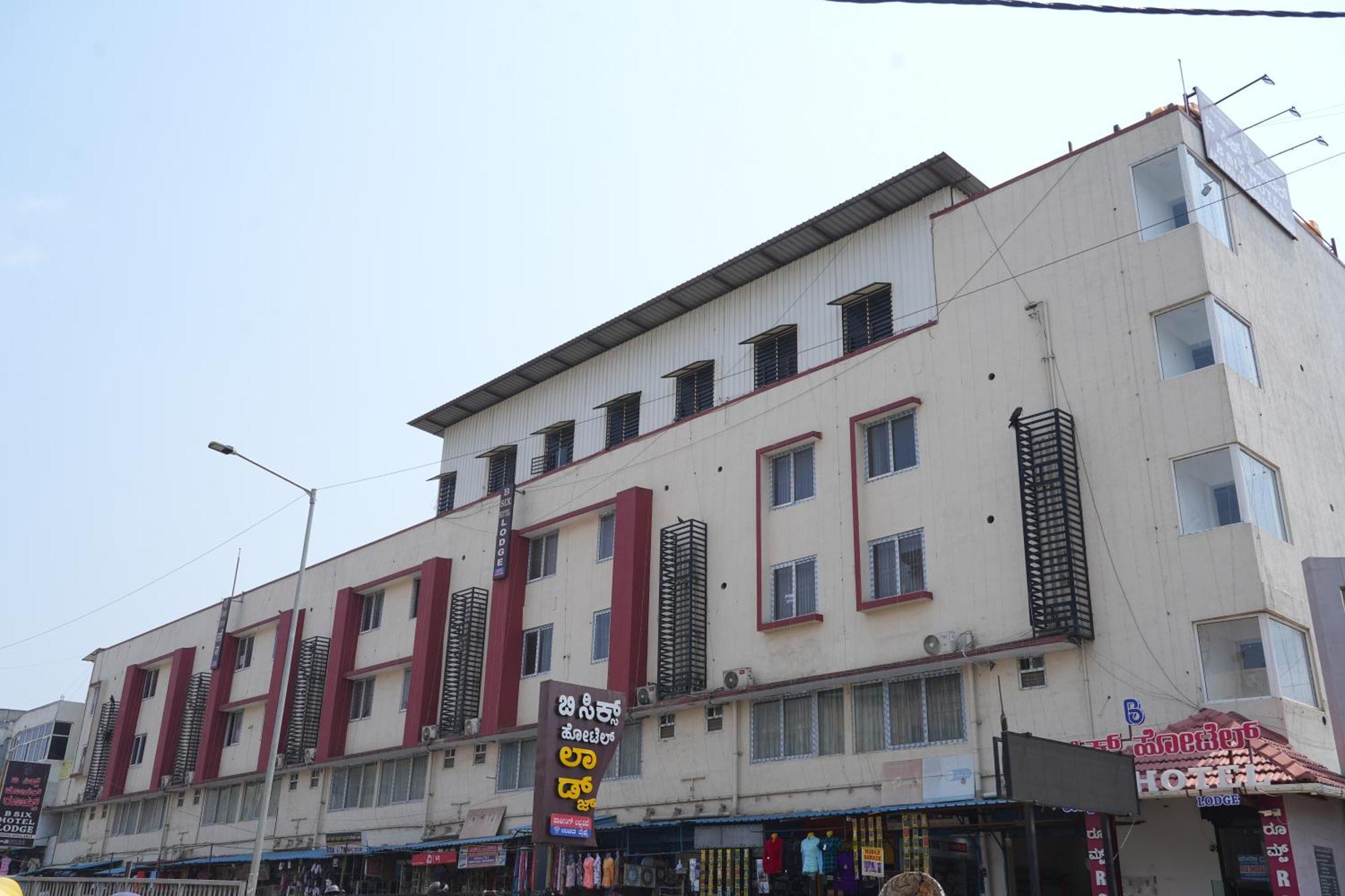 B Six Hotel 3*