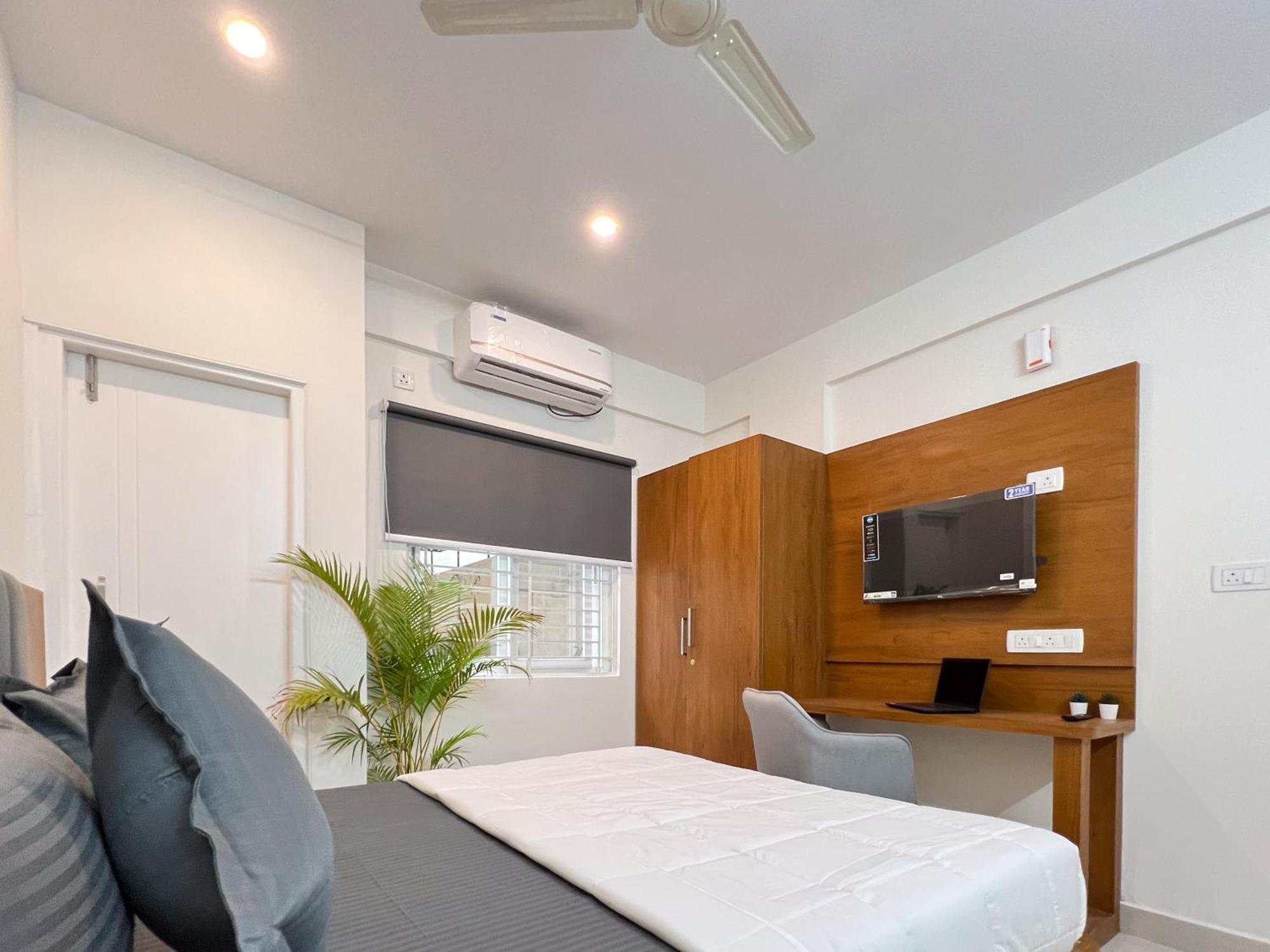 Housr 24 Serviced Koramangala *