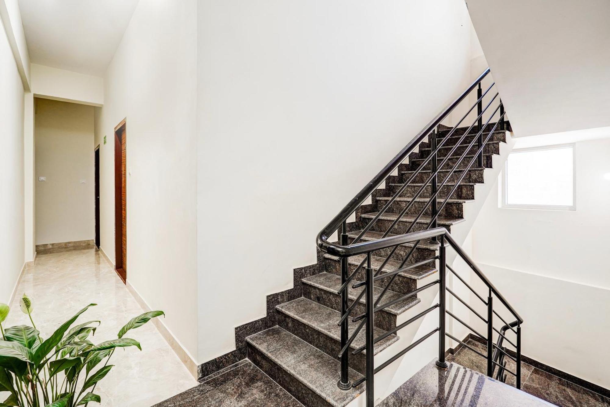 Super Townhouse Hennur Prakruthi Layout *