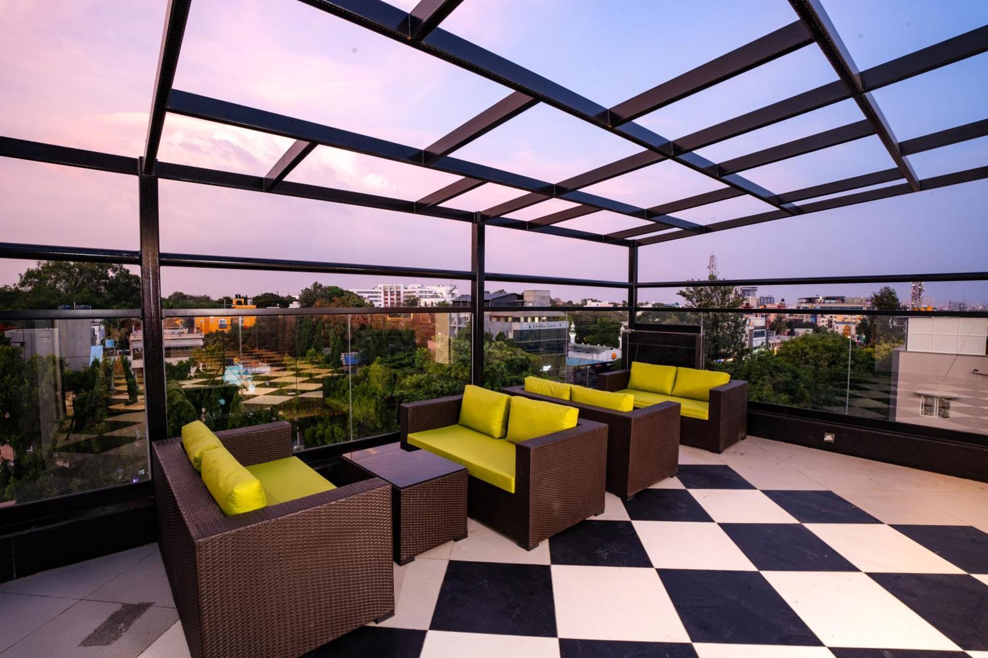 Paramos Meeds Madiwala 3* Bangalore