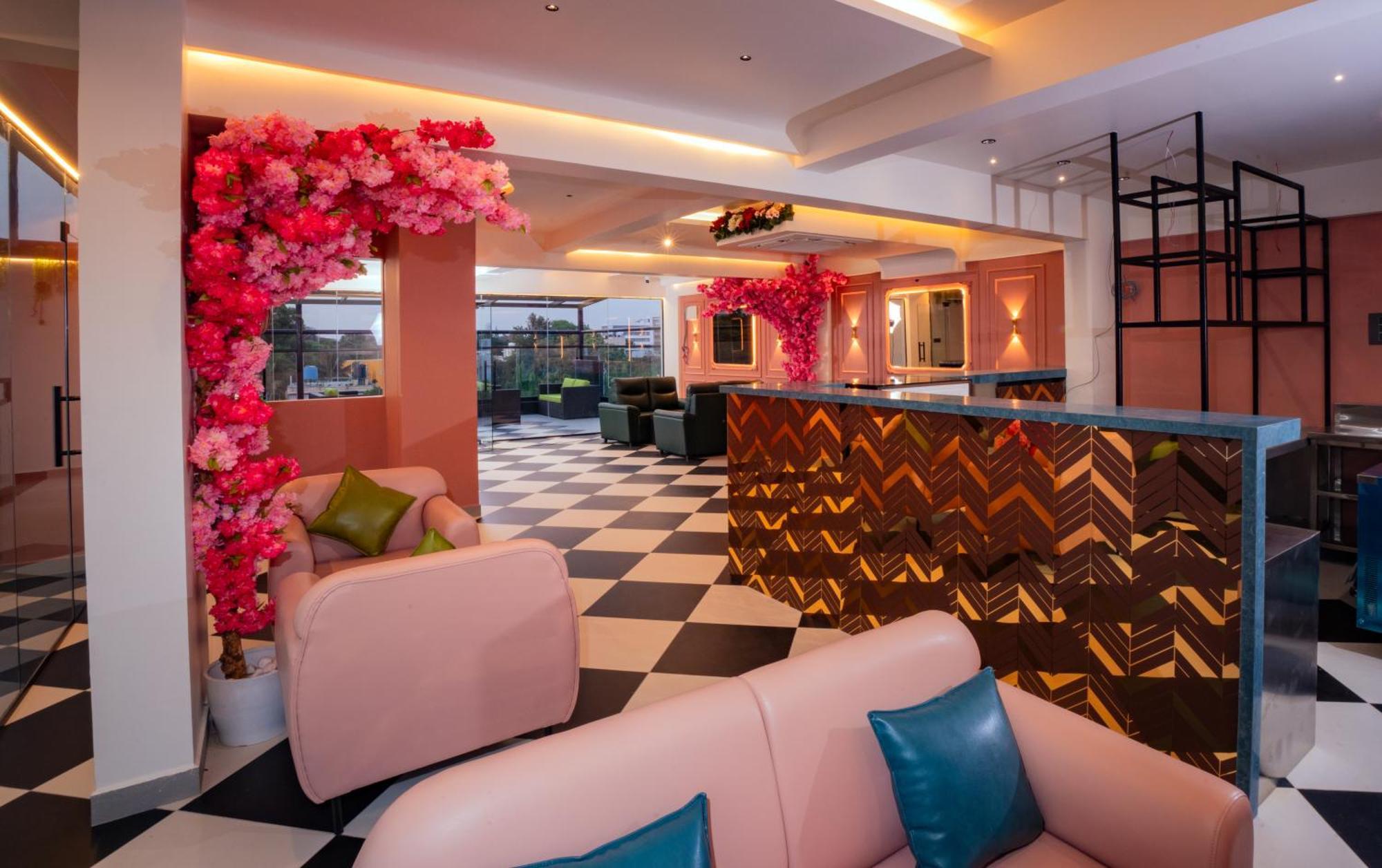 Paramos Meeds Madiwala 3* Bangalore