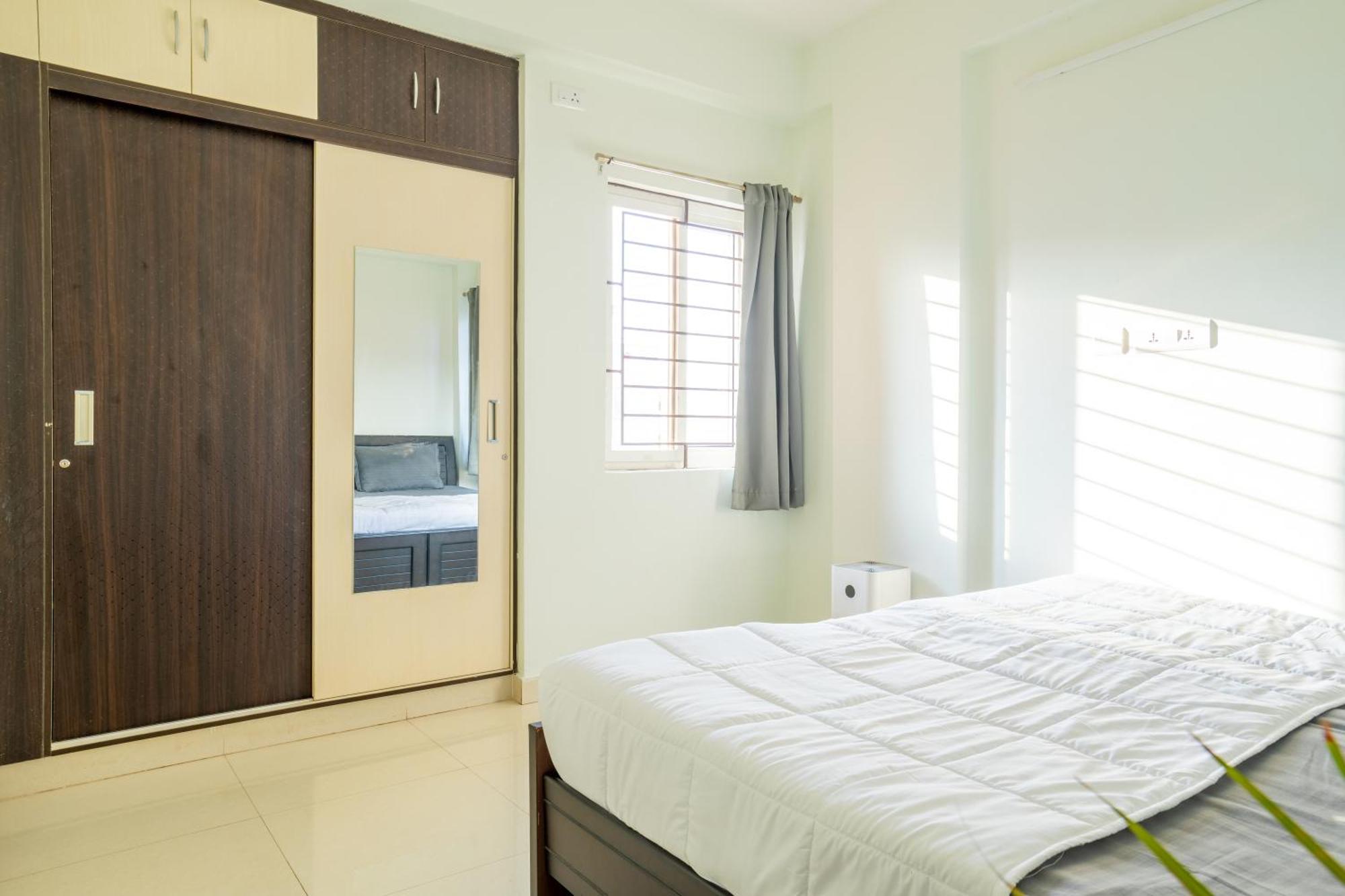 Apartment Housr Garrett Hebbal Near Manyata Tech Park Bangalore