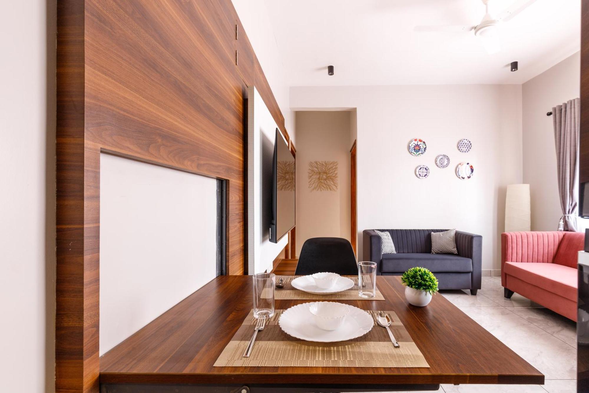 The Monarch By Red Olive-nr Manipal Hospital *