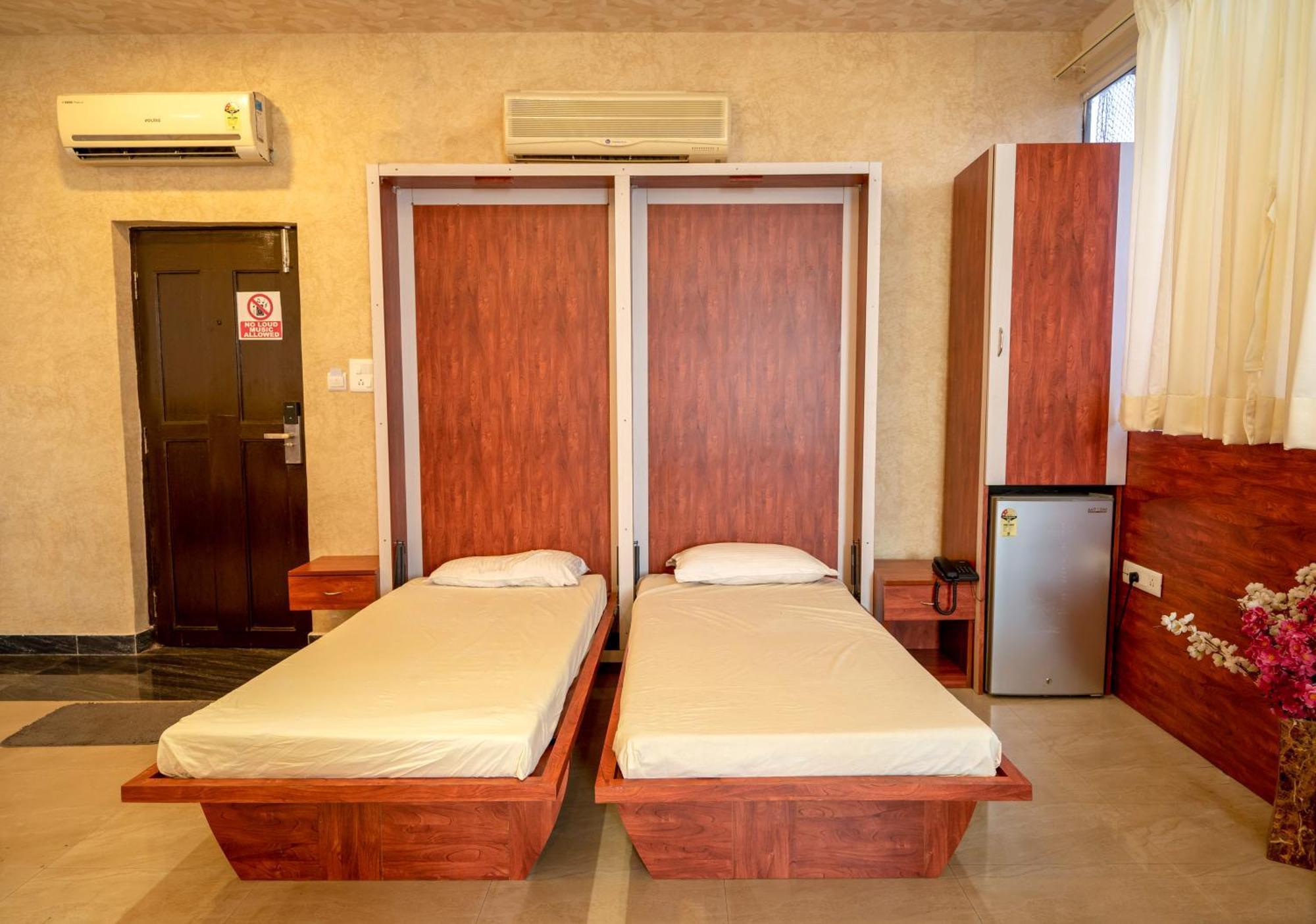 Apartment Seasons At Koramangala *