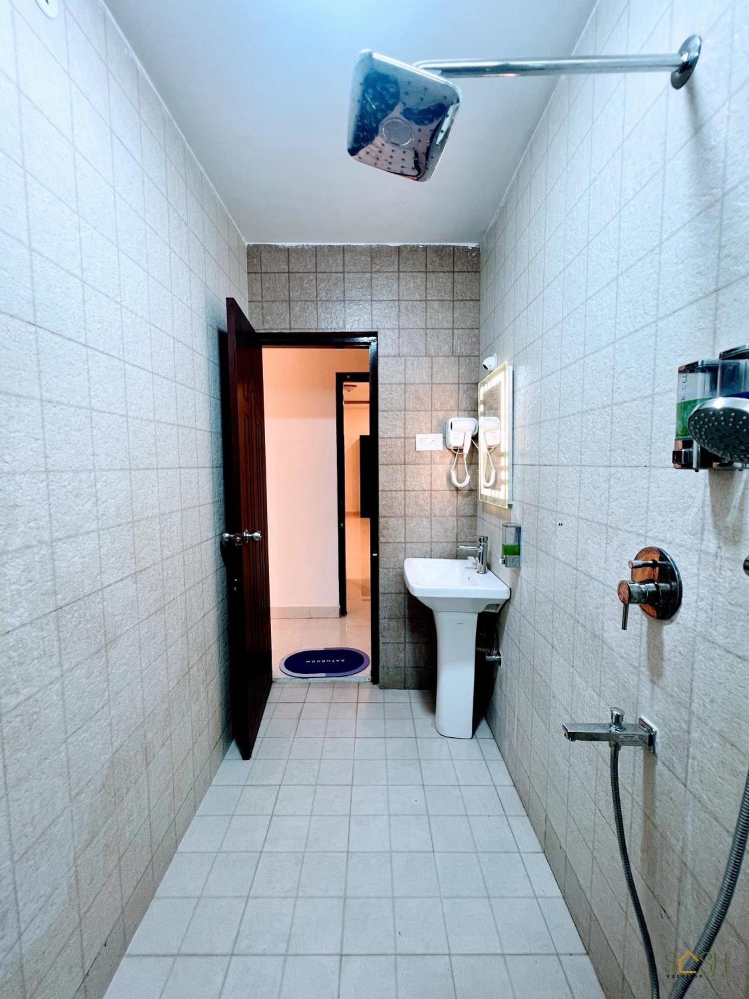 Apartment Well-equipped Ac, Wifi, Smart Tv & Bangalore