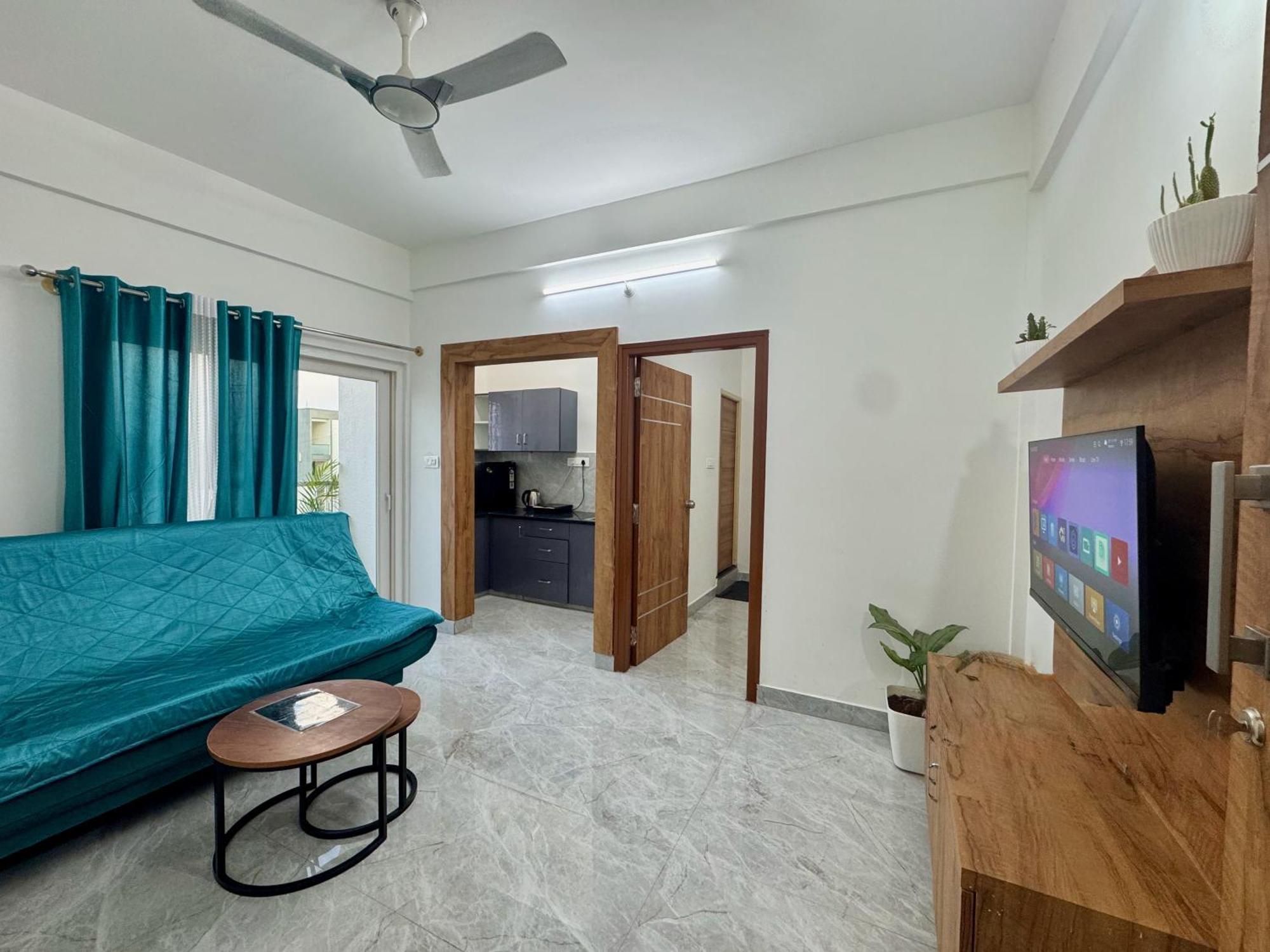 Apartment Truelife Whitefield - Premium 1 Bhk - Prime Location - Easy Access To Main Rd - Metro - Itpl - Fast Wifi - Kitchen - Smart Tv - Power Backup - Park - Garden Views Bangalore